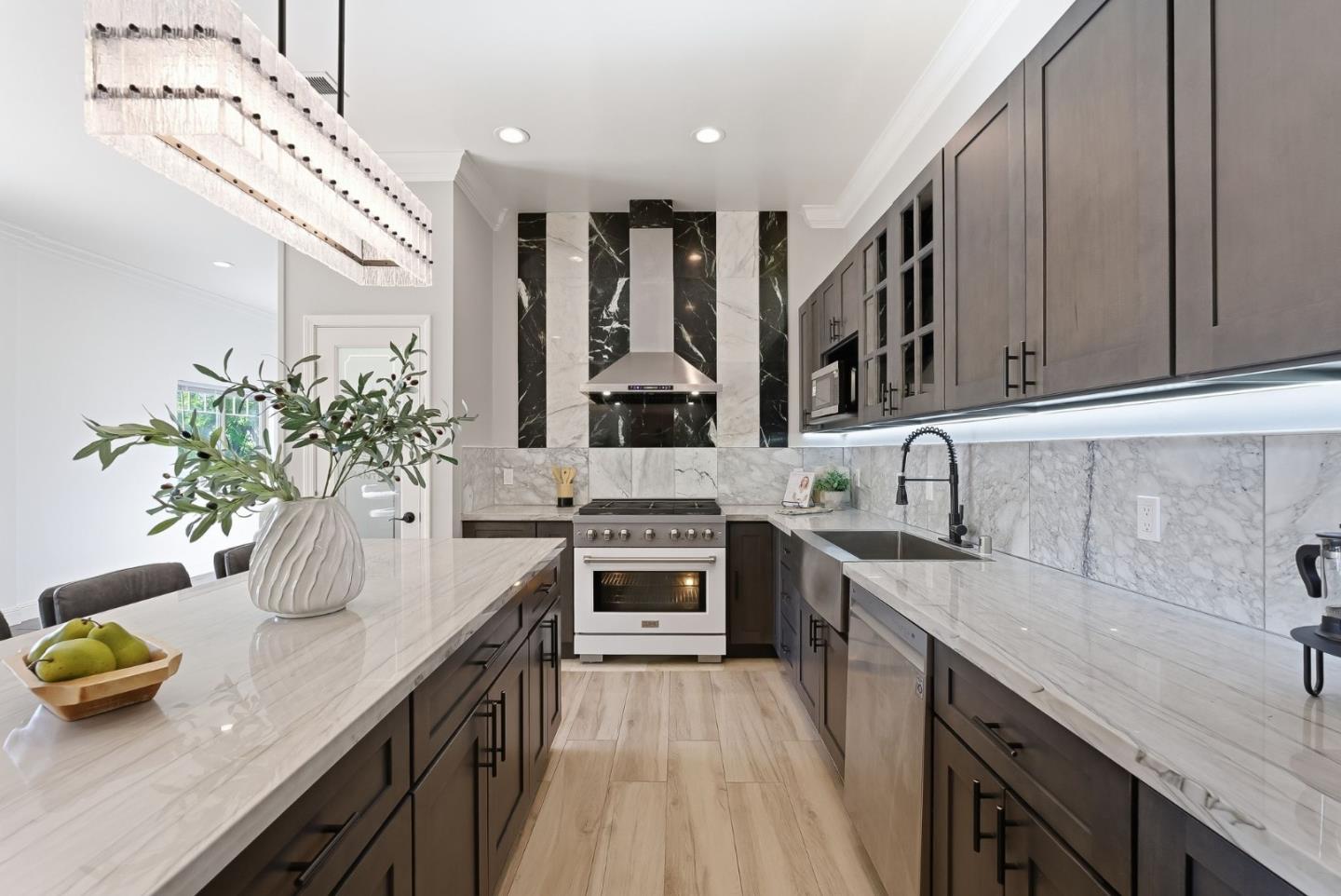 23051 Henry Lane