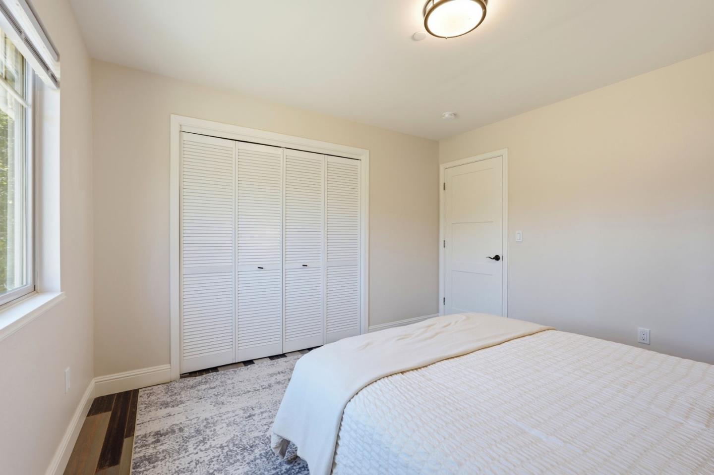 23051 Henry Lane