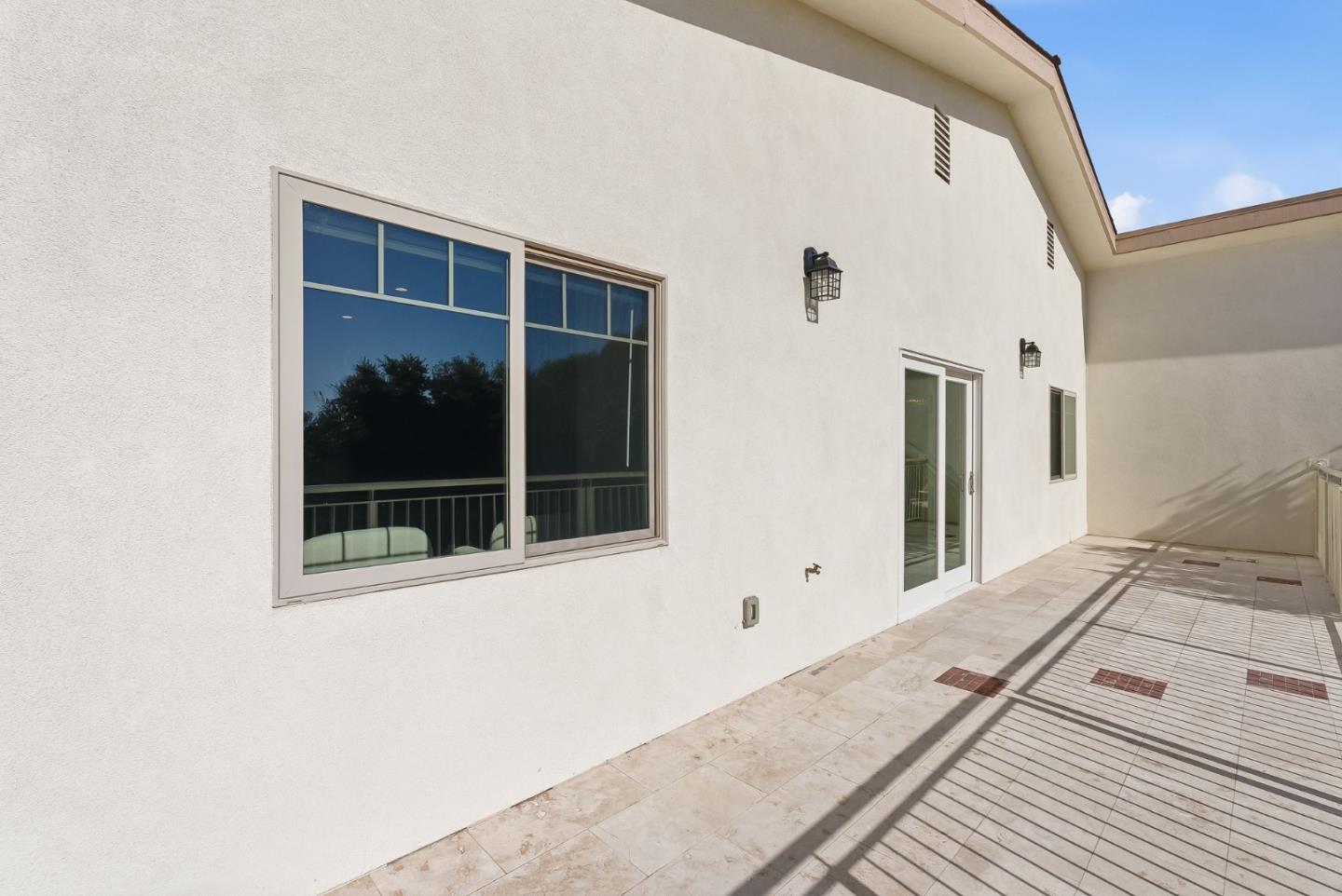 23051 Henry Lane