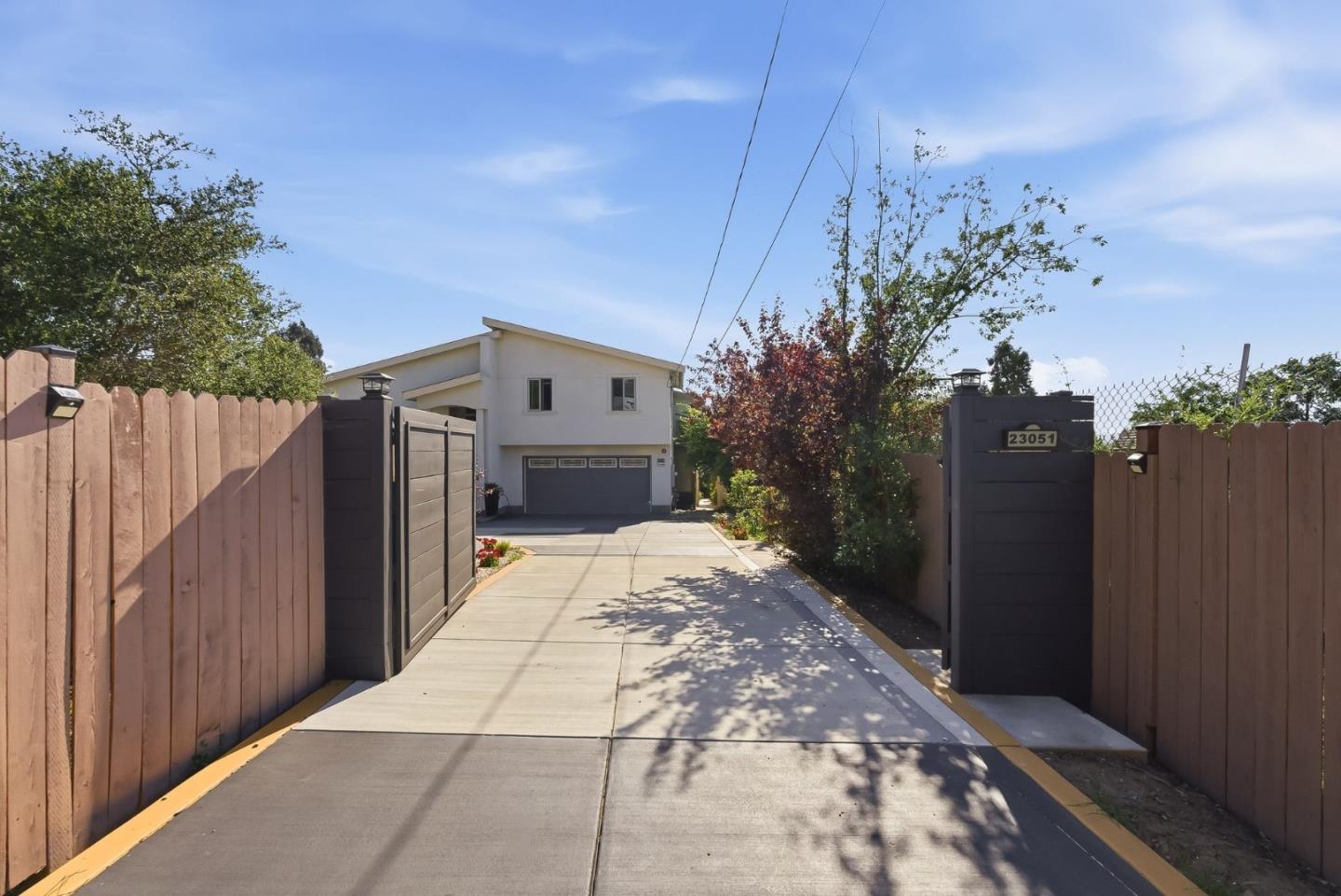 23051 Henry Lane