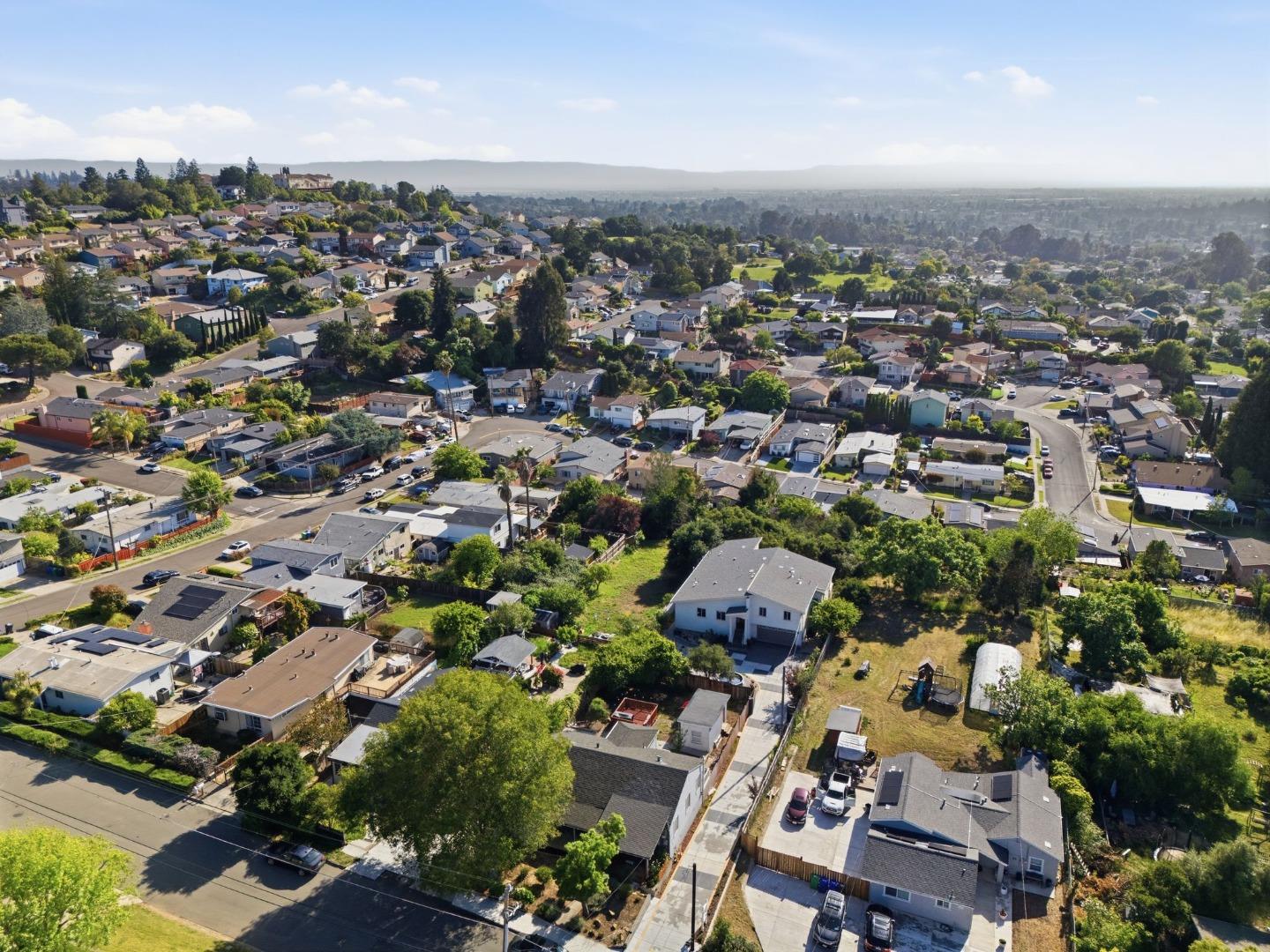 23051 Henry Lane