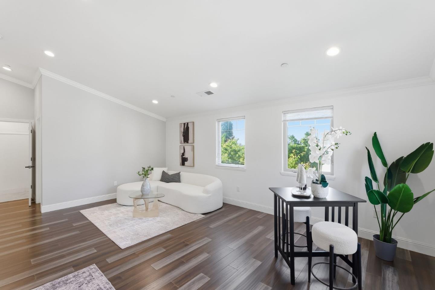 23051 Henry Lane