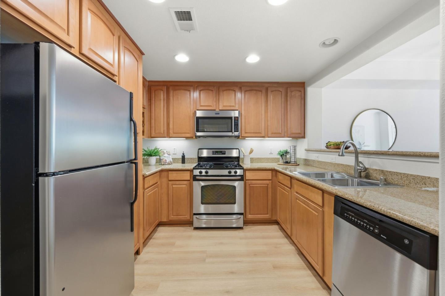 2210 Gellert BLVD 5301