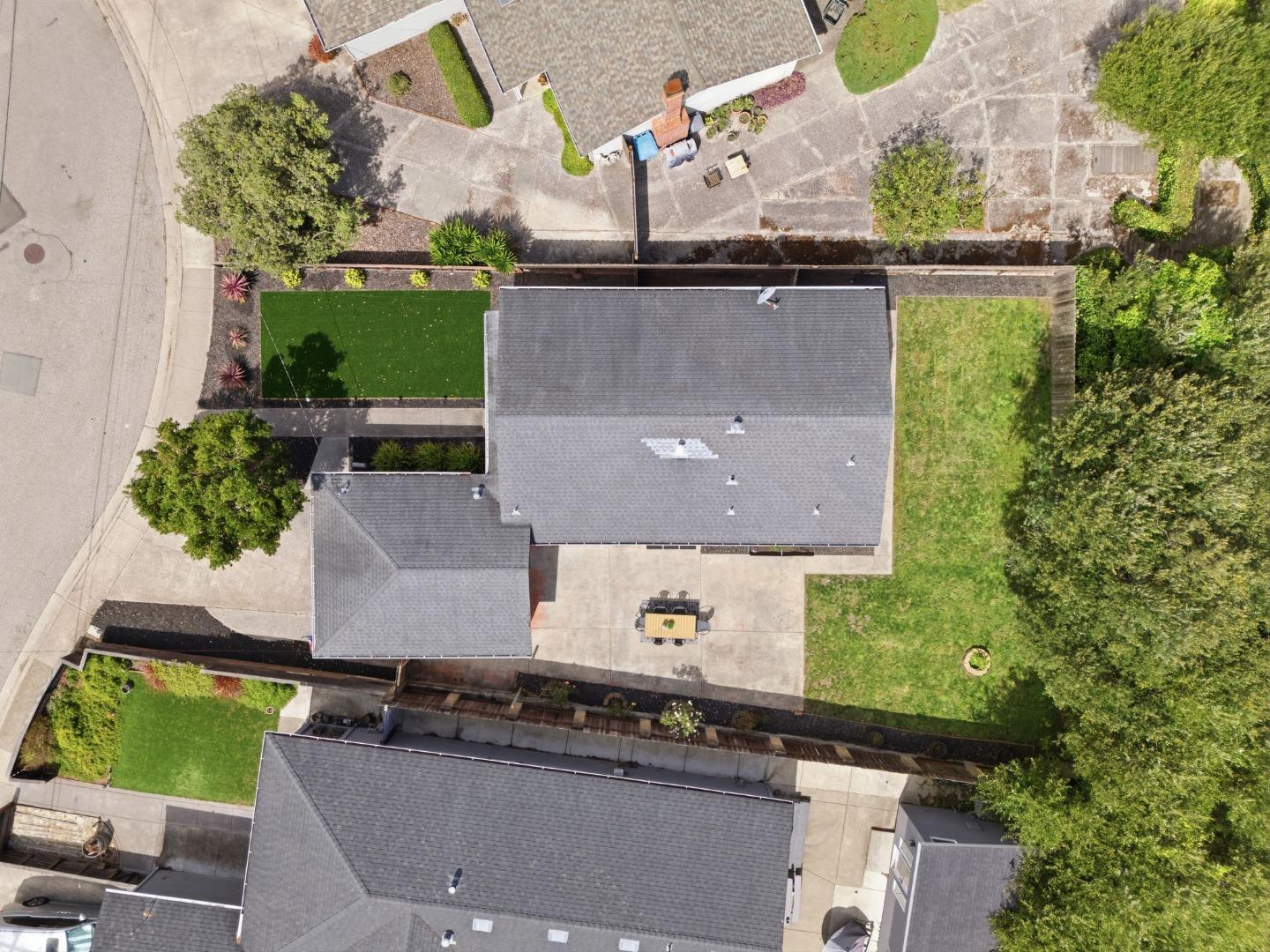 1239 Galvez DR