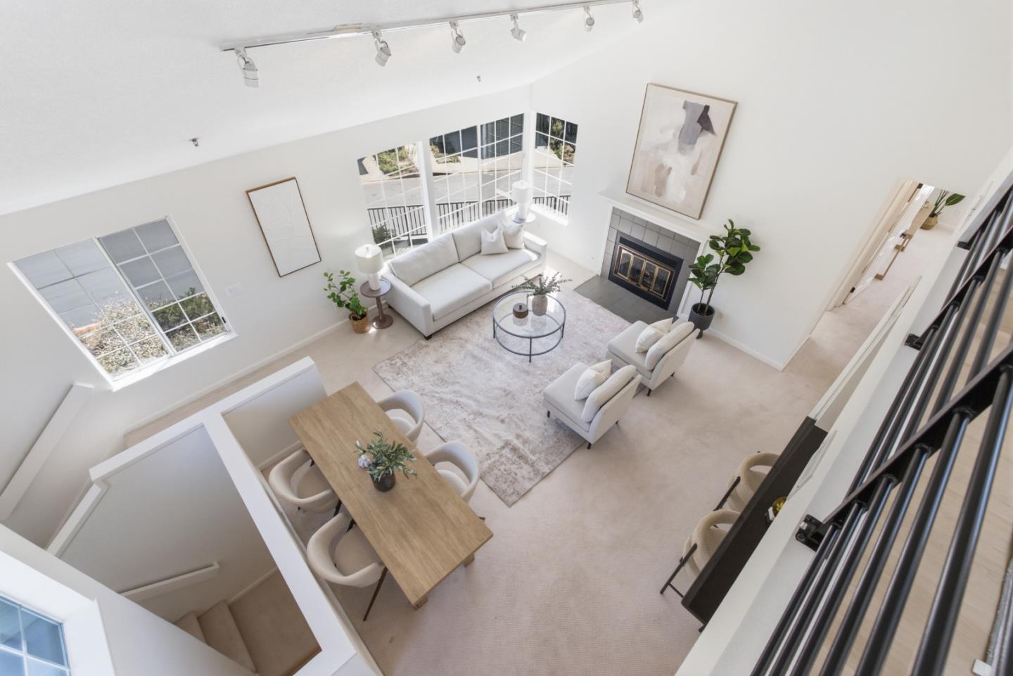 1902 Jameston LN