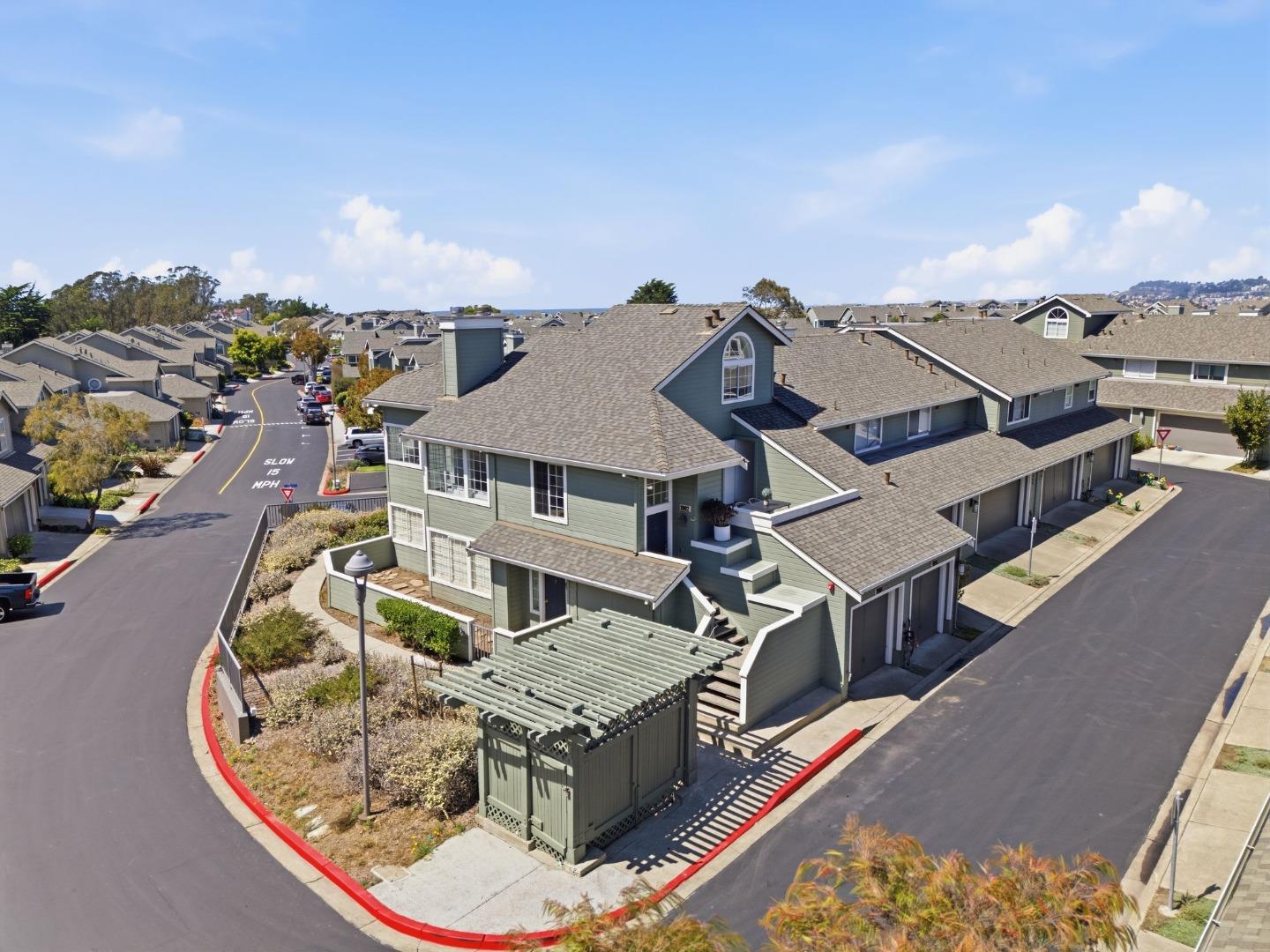 1902 Jameston LN