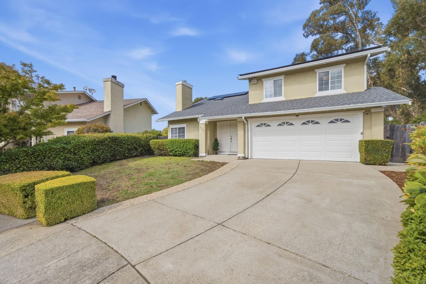 3268 Ursa WAY