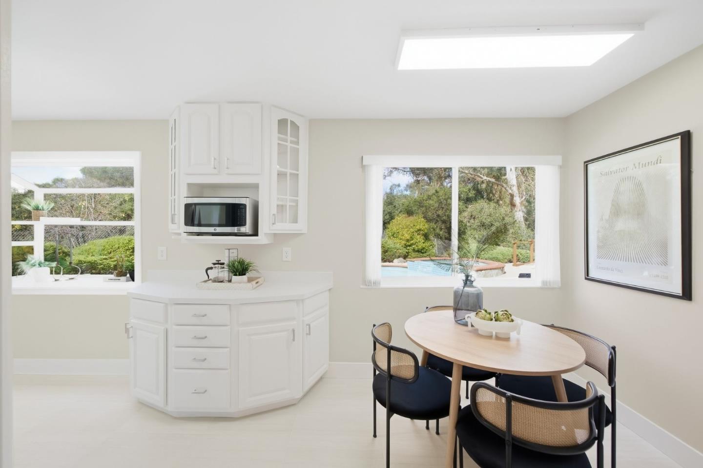 3268 Ursa WAY