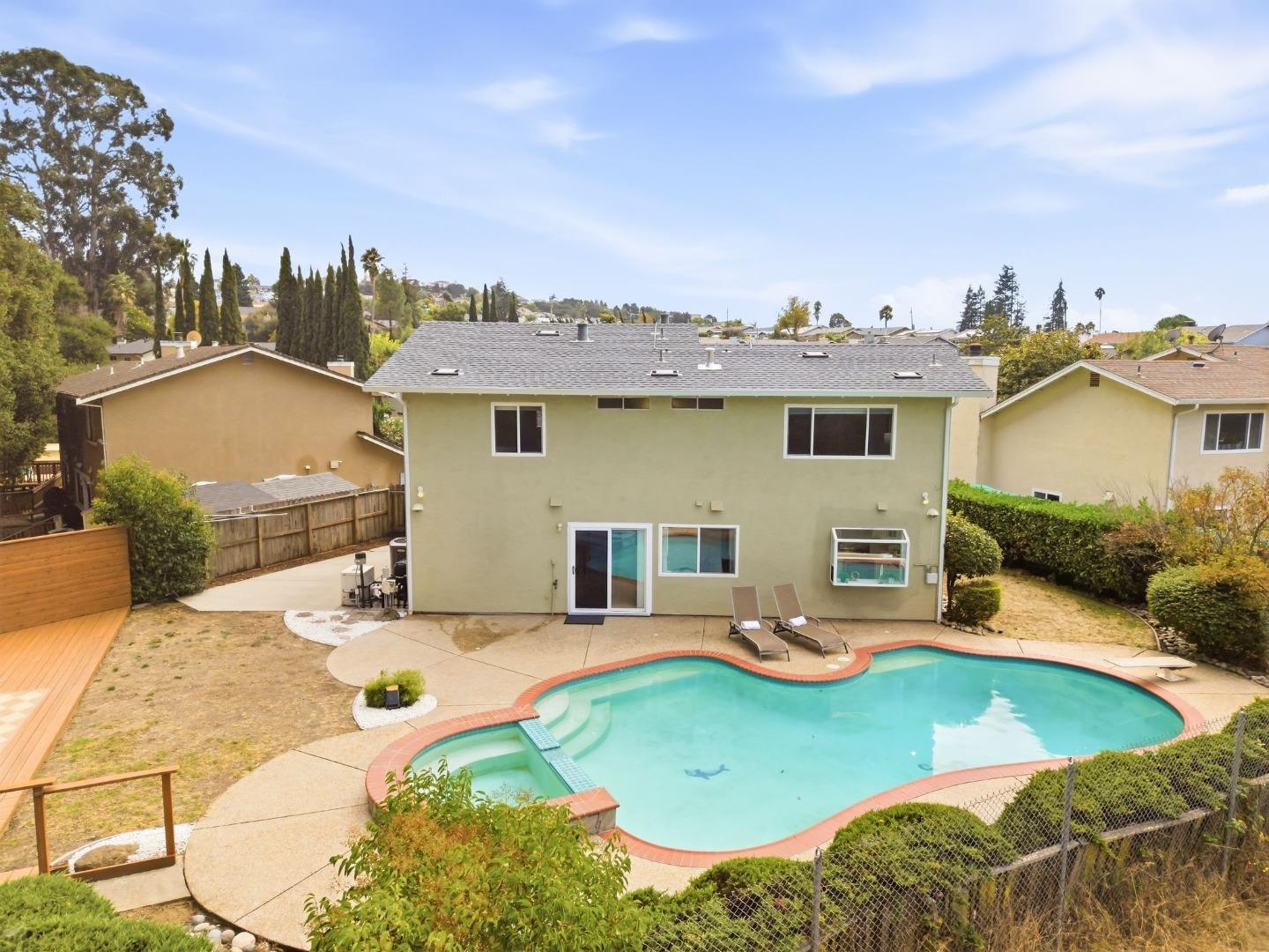 3268 Ursa WAY