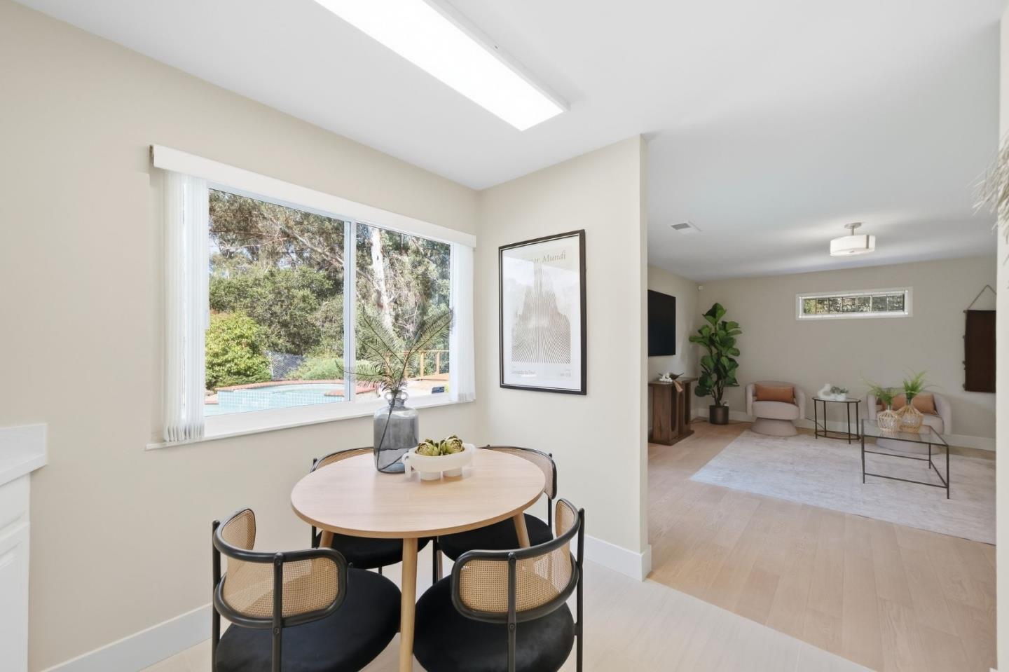 3268 Ursa WAY