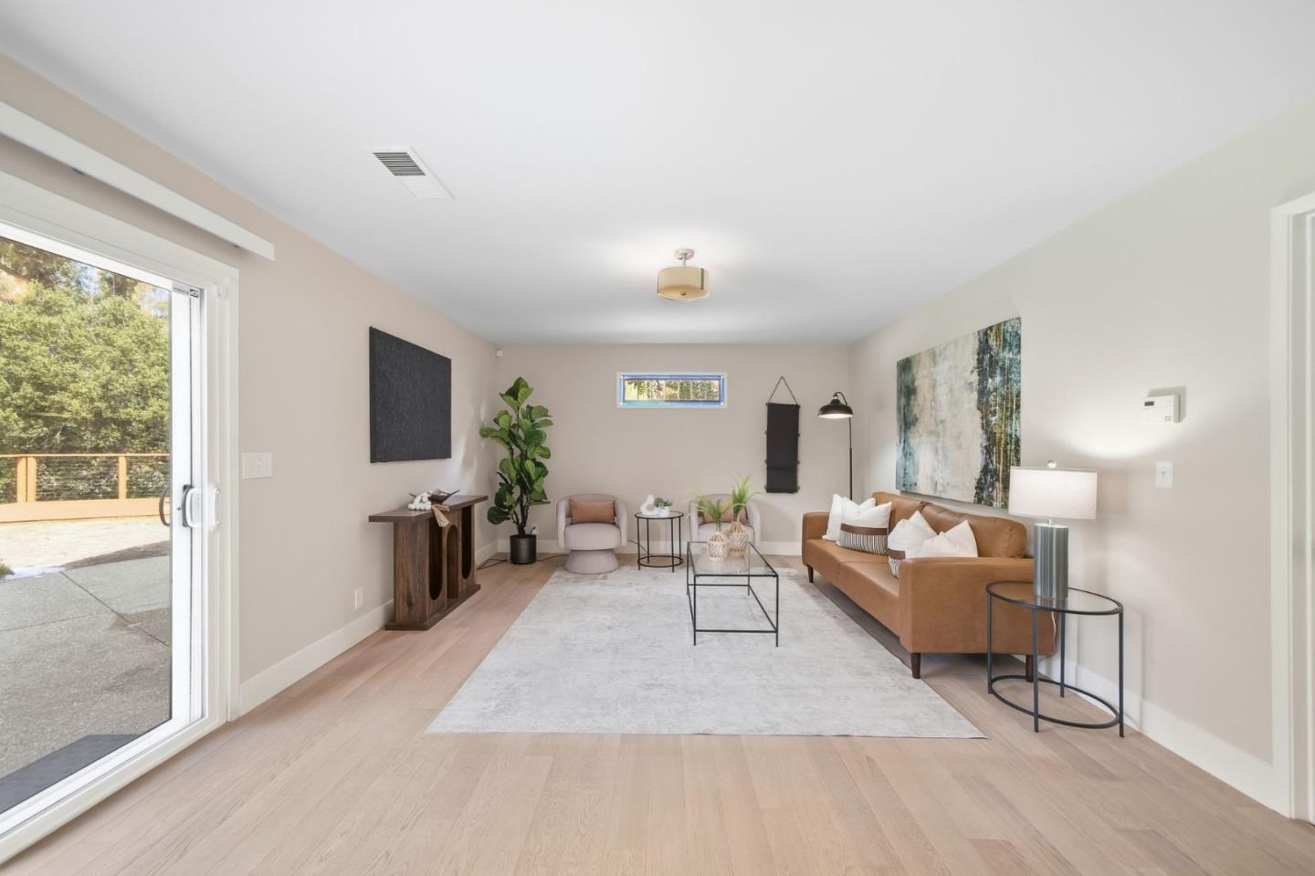 3268 Ursa WAY