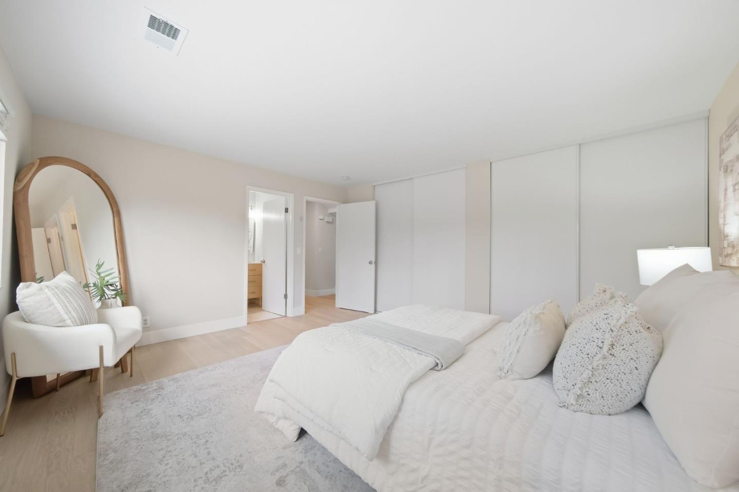 3268 Ursa WAY