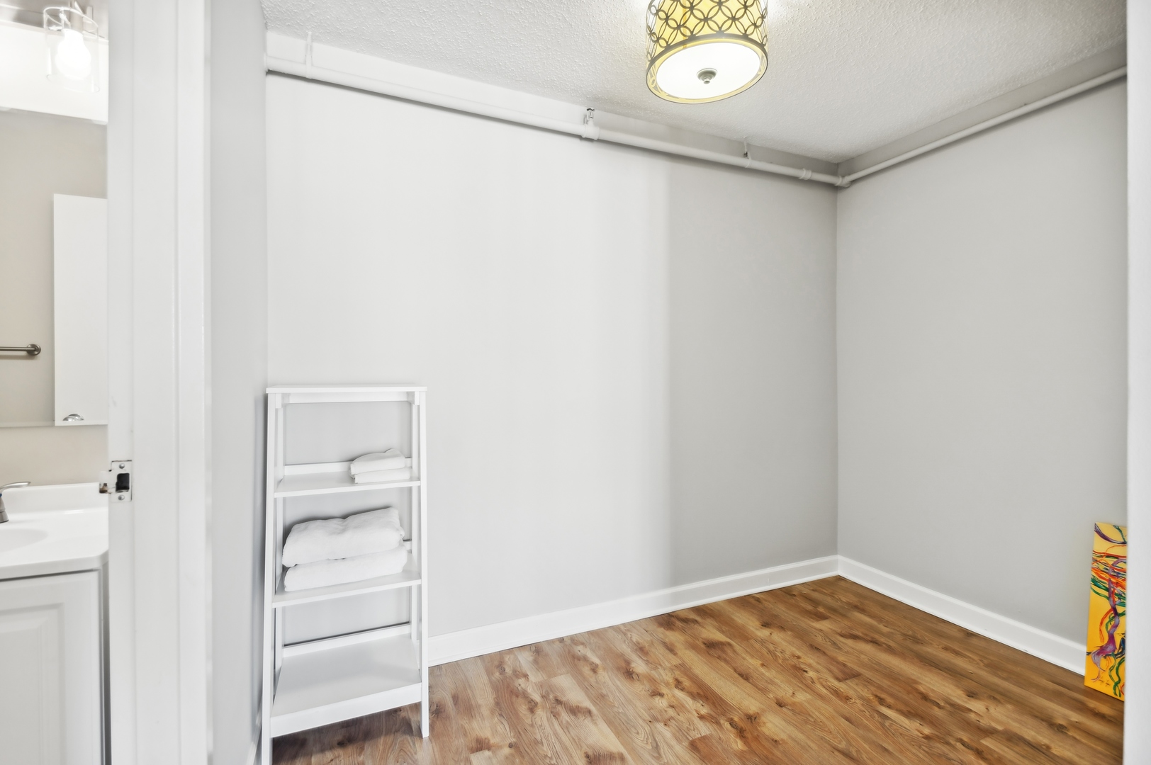 111 W MAPLE Street Unit: 2907
