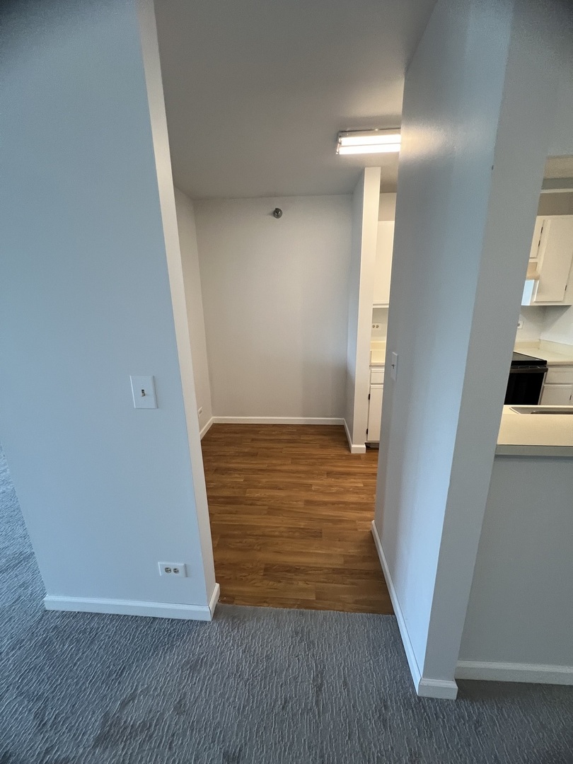 125 Glengarry Drive Unit: 8-301