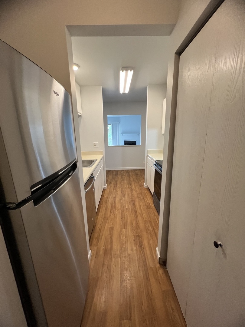 125 Glengarry Drive Unit: 8-301