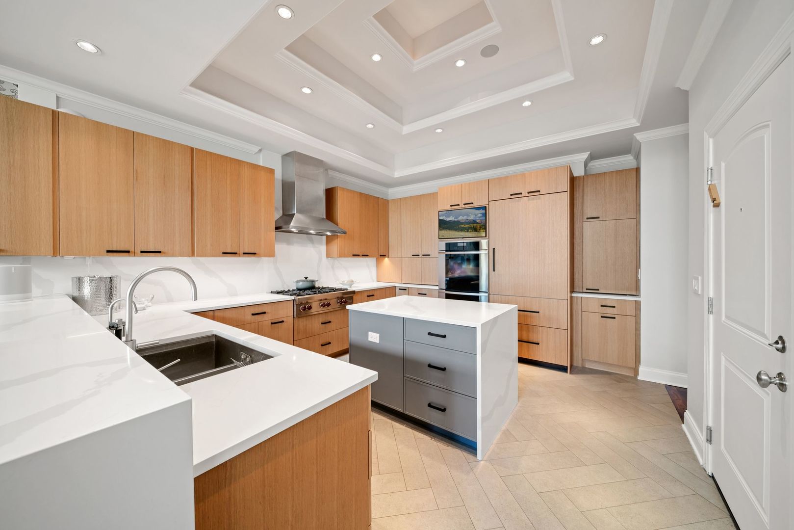 3444 N Halsted Street Unit: PH