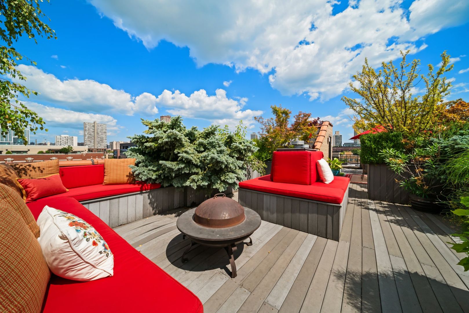 3444 N Halsted Street Unit: PH