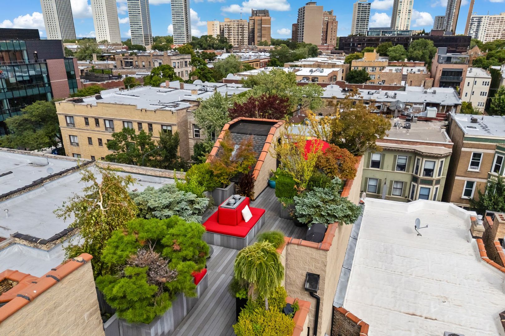 3444 N Halsted Street Unit: PH