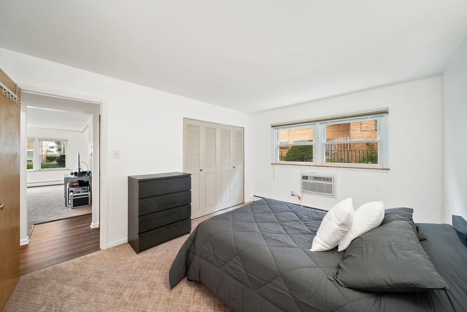 4820 Conrad Street Unit: 101