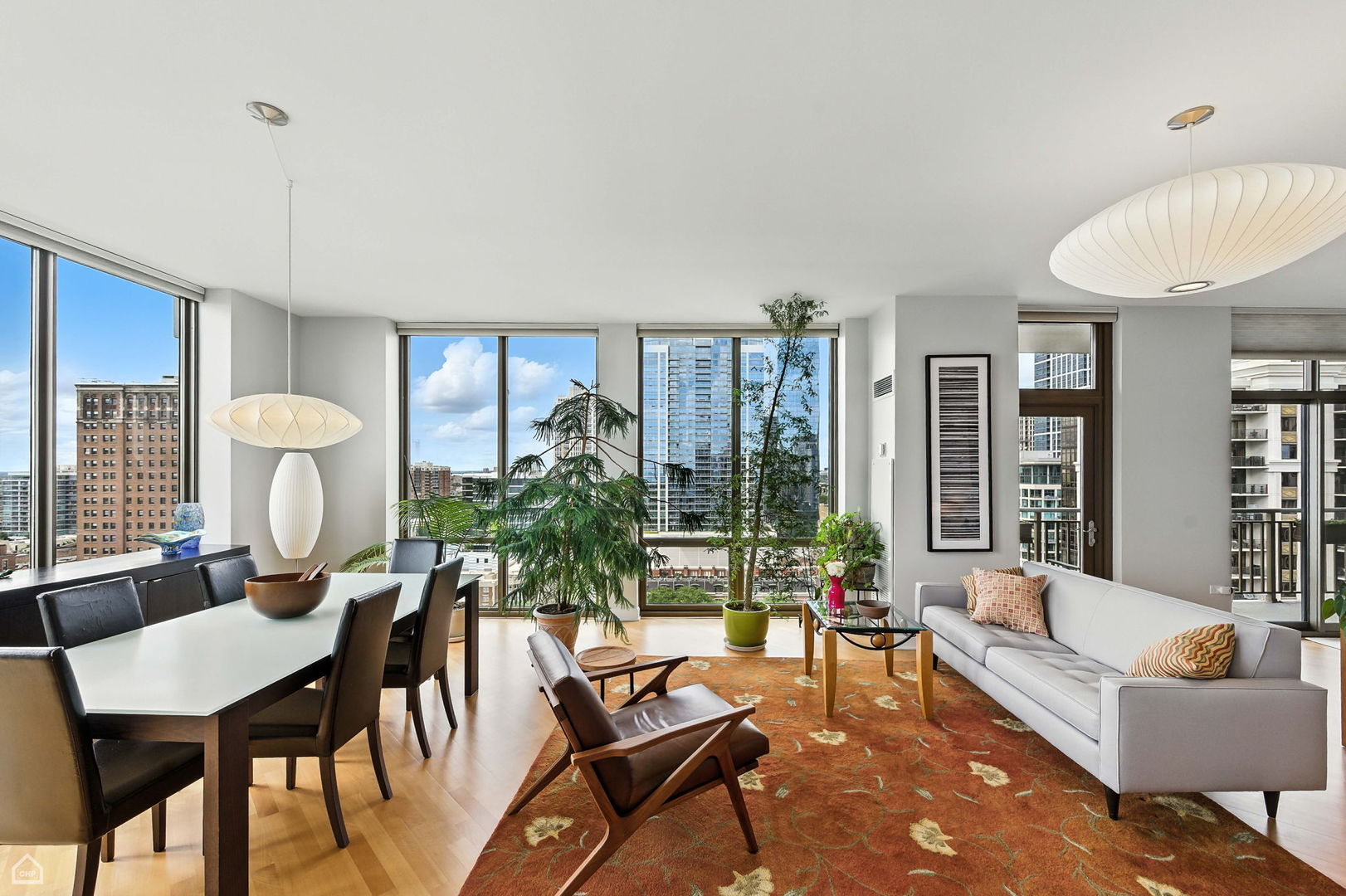 1335 S PRAIRIE Avenue Unit: 1706