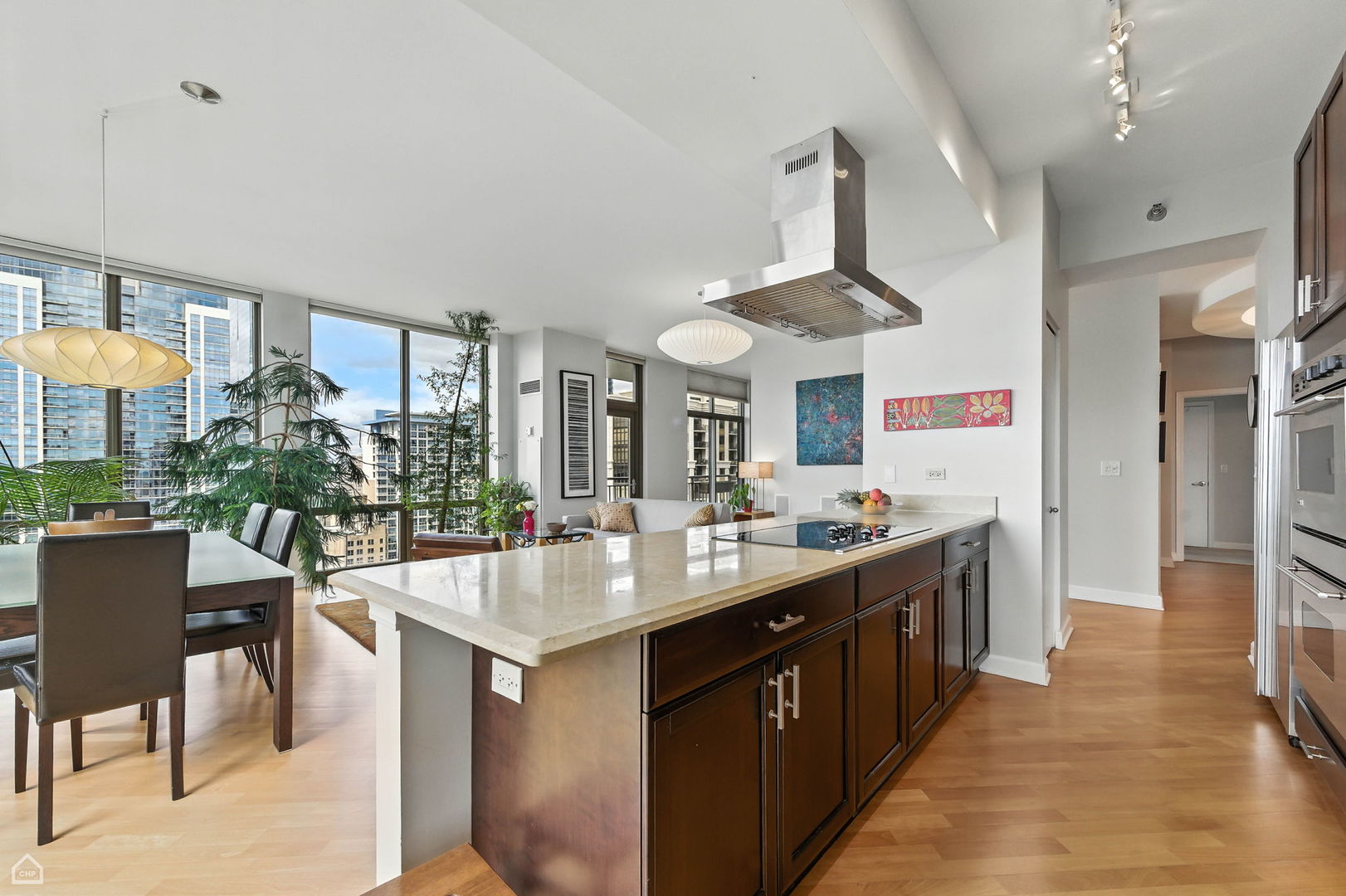 1335 S PRAIRIE Avenue Unit: 1706