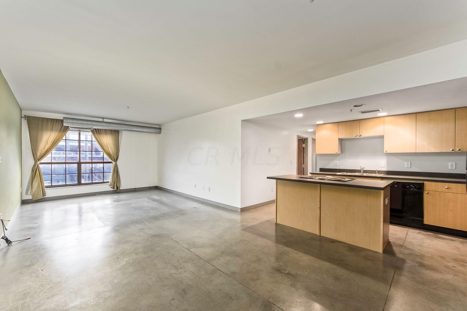 767 N High Street, R-201