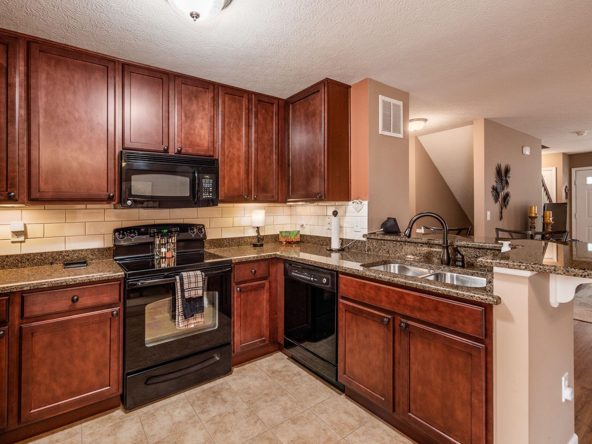 8302 Bruntsfield Road