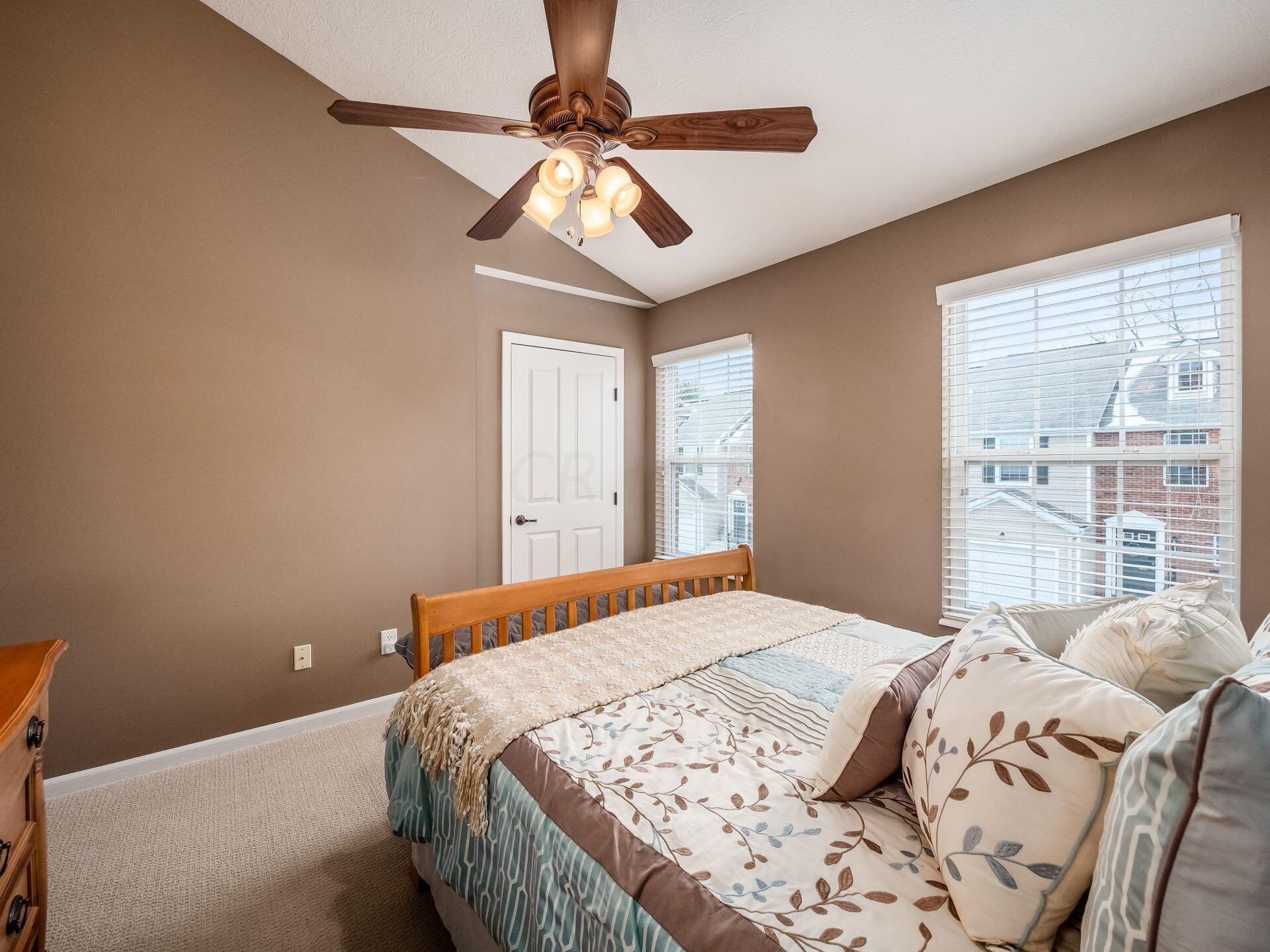 8302 Bruntsfield Road