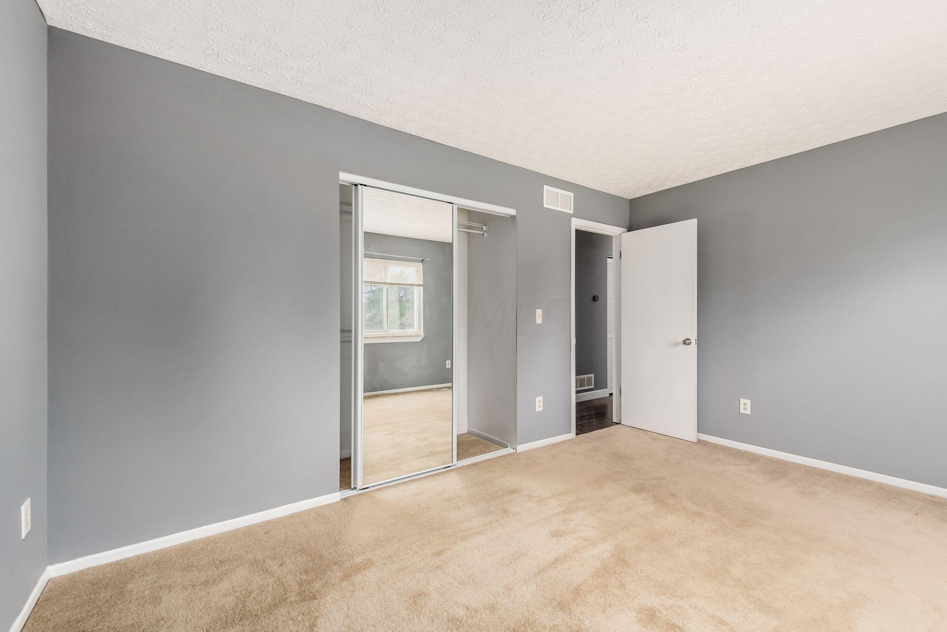 2237 Green Island Drive