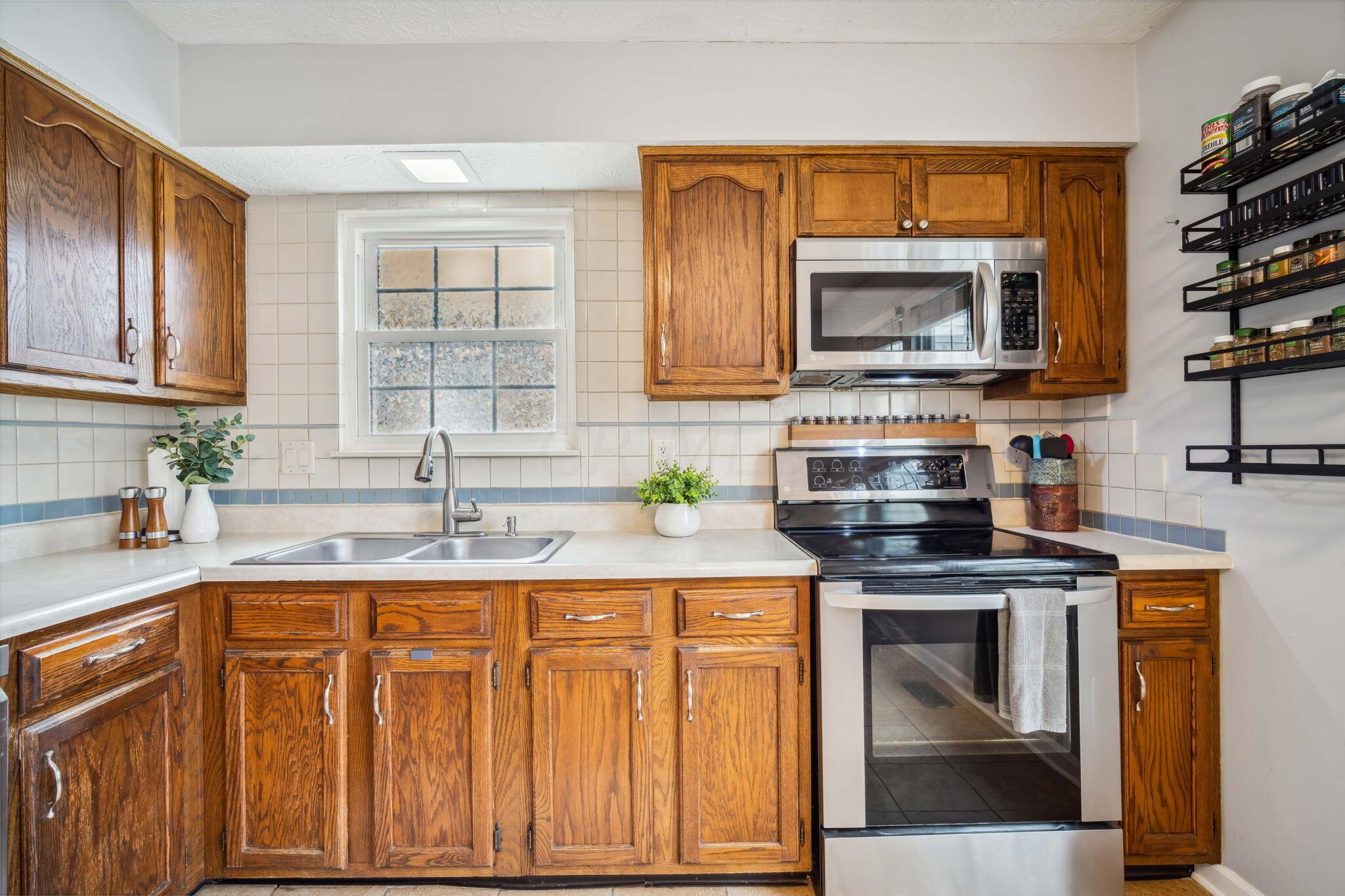 8346 Seabright Drive