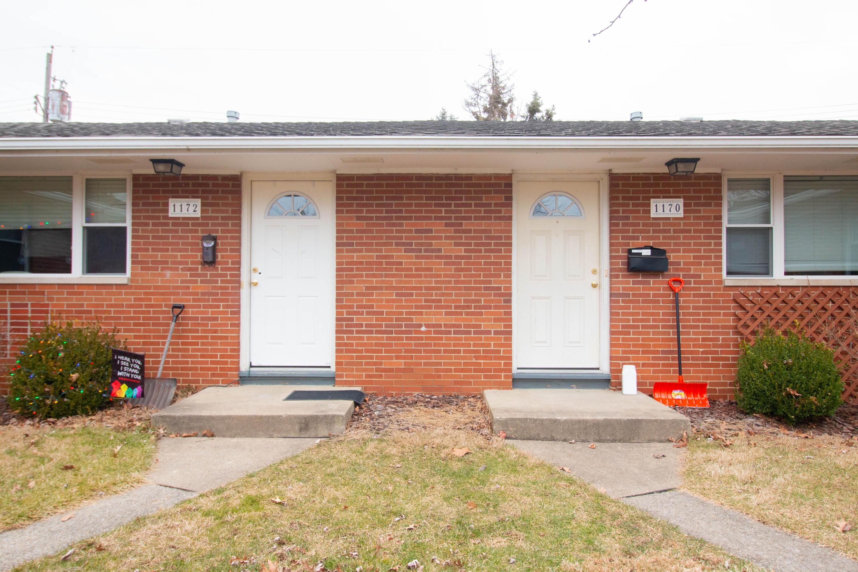 1136-1142 Eastfield Road