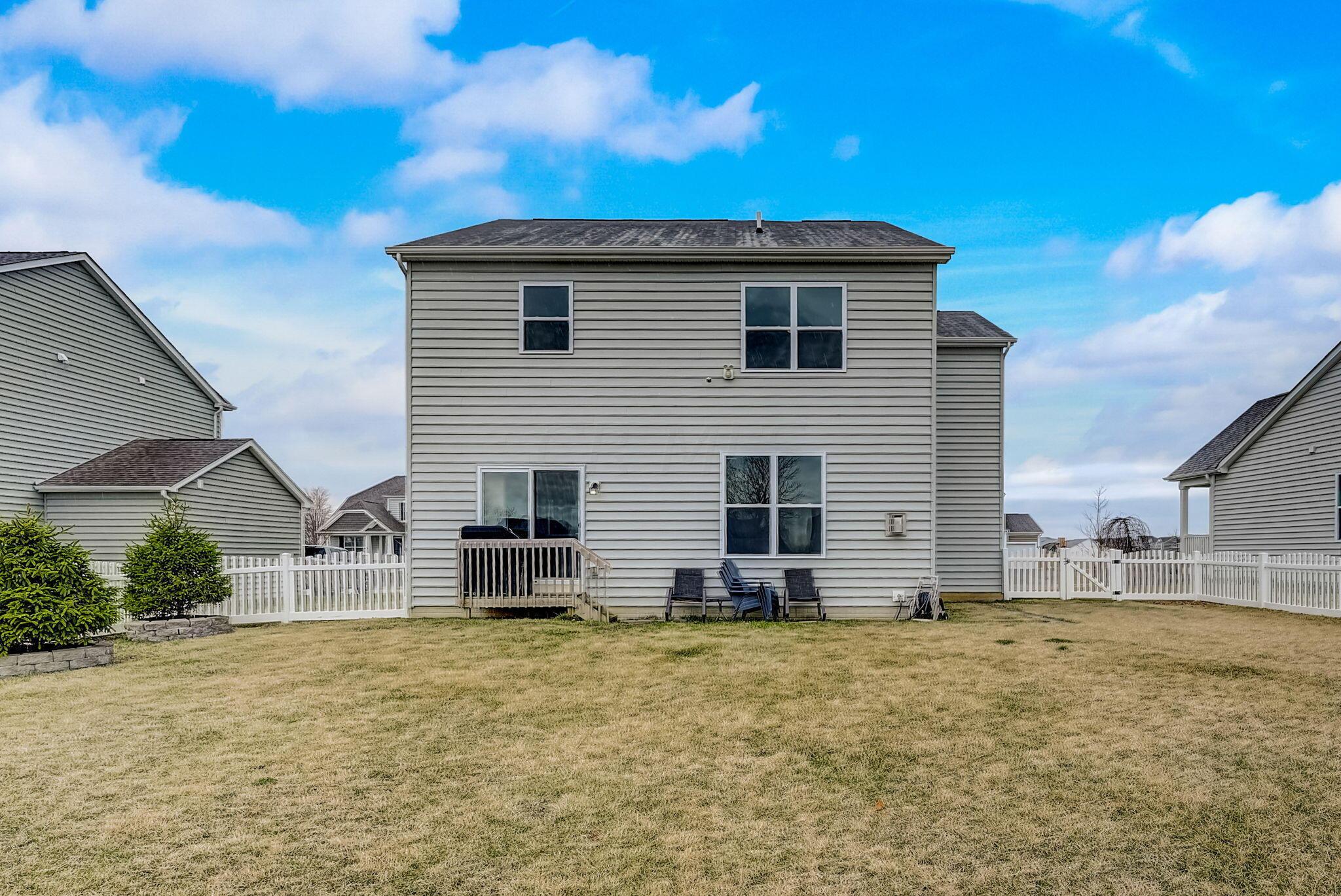 12244 Prairie View Drive NW