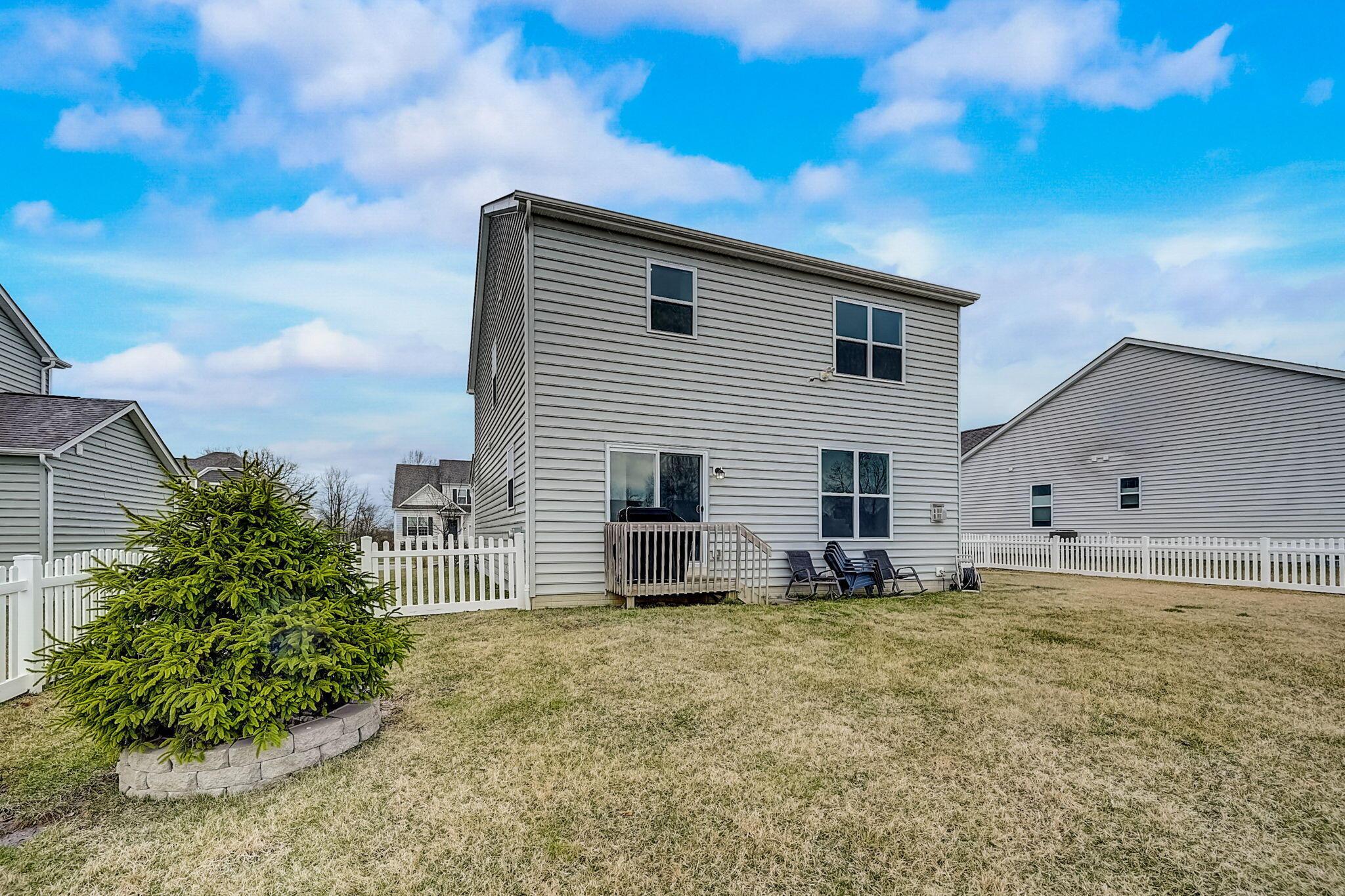 12244 Prairie View Drive NW