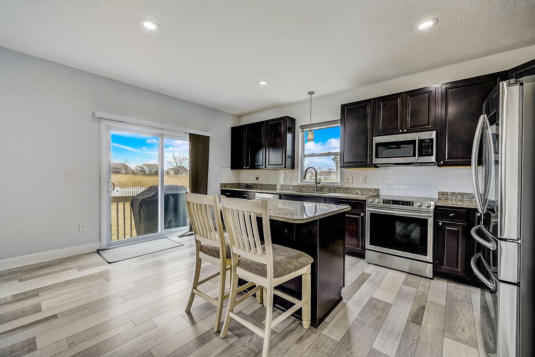 12244 Prairie View Drive NW