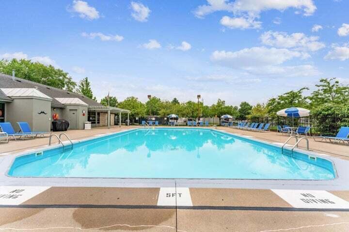 4040 Blendon Way Drive