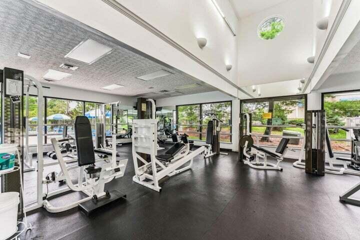 4040 Blendon Way Drive