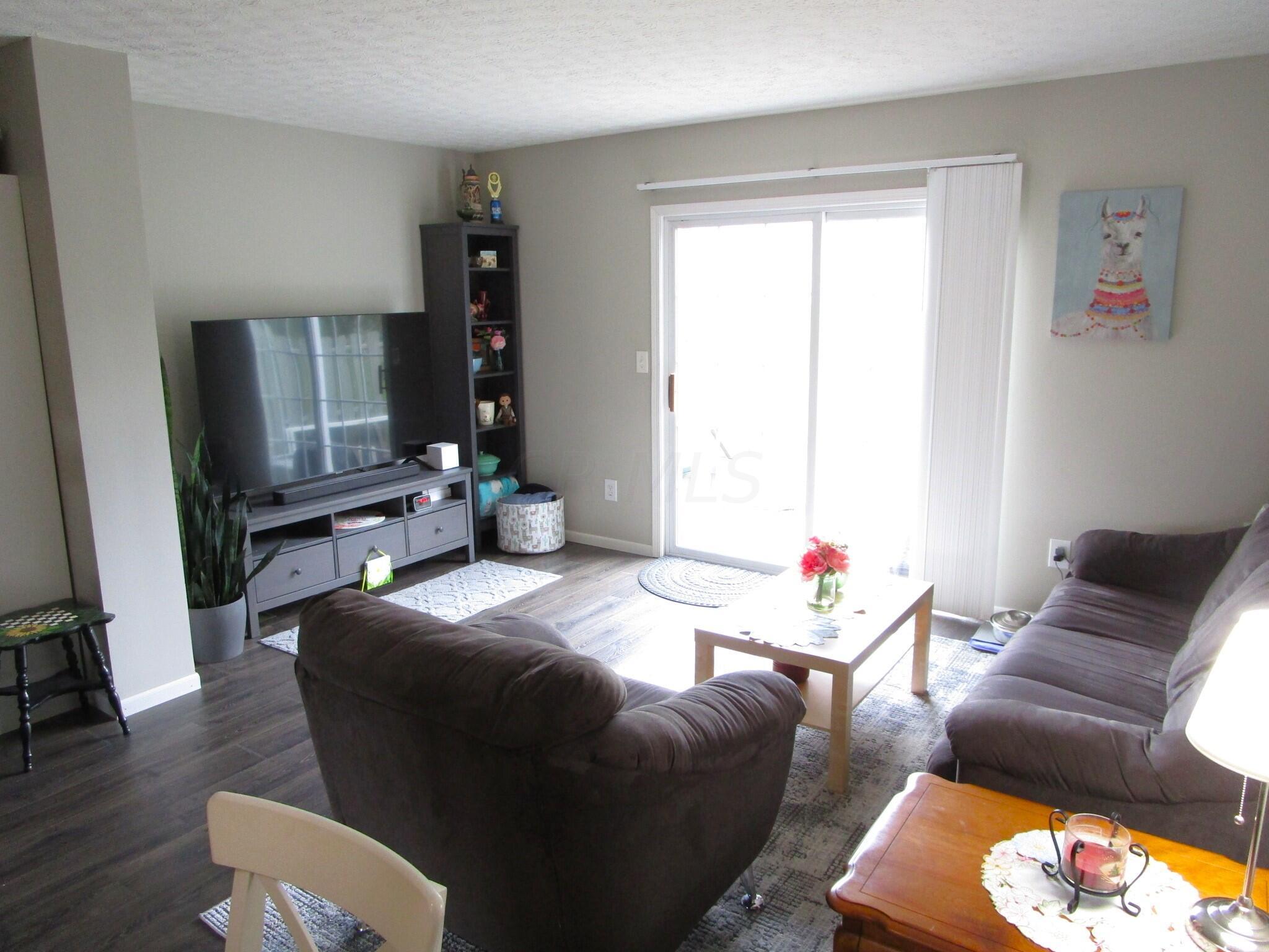 4040 Blendon Way Drive