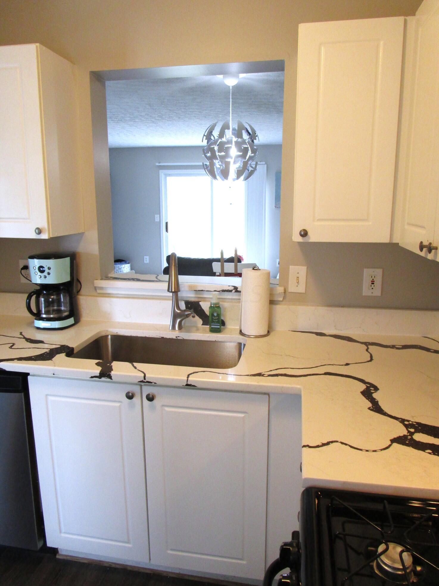 4040 Blendon Way Drive