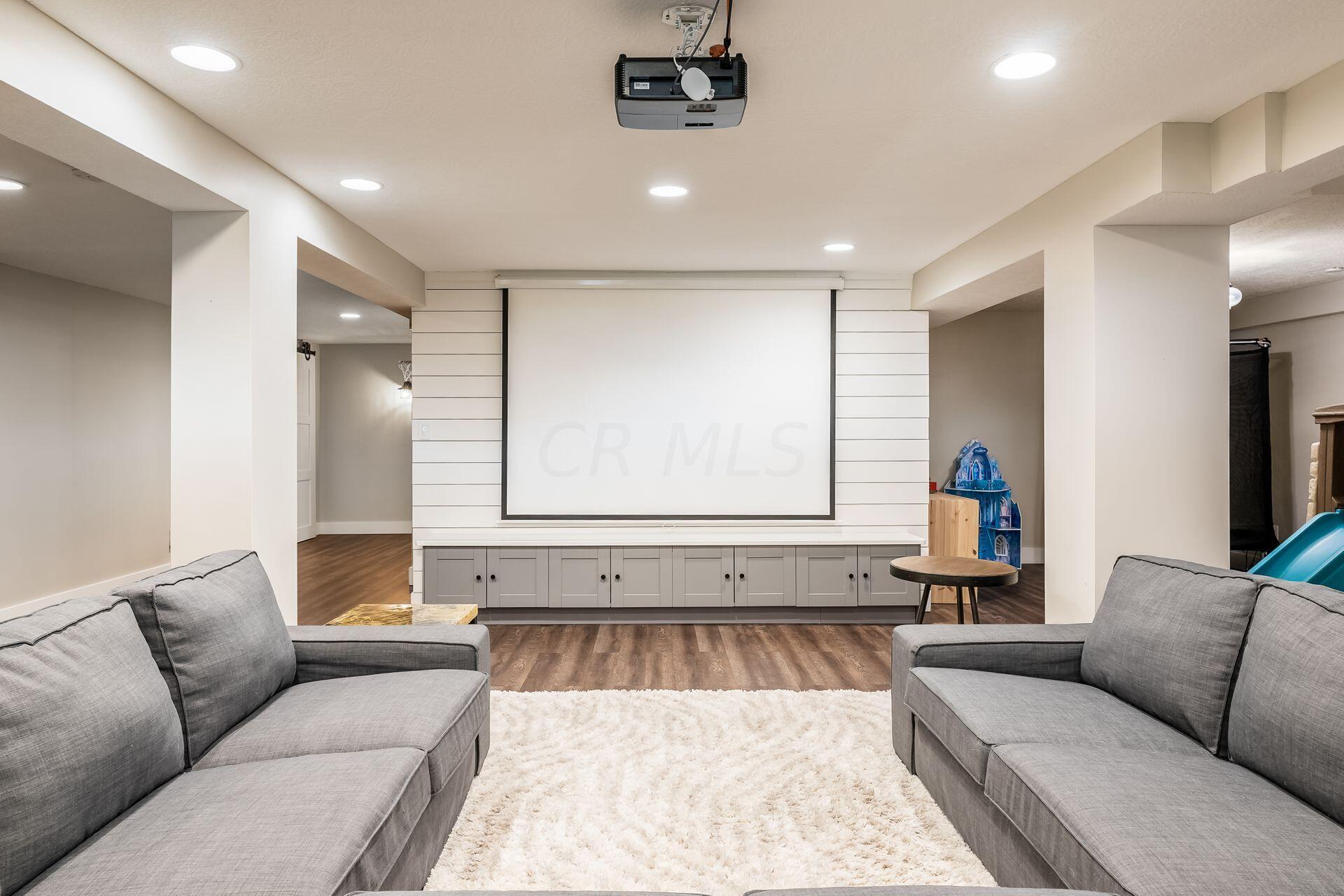 9500 Ireland Court