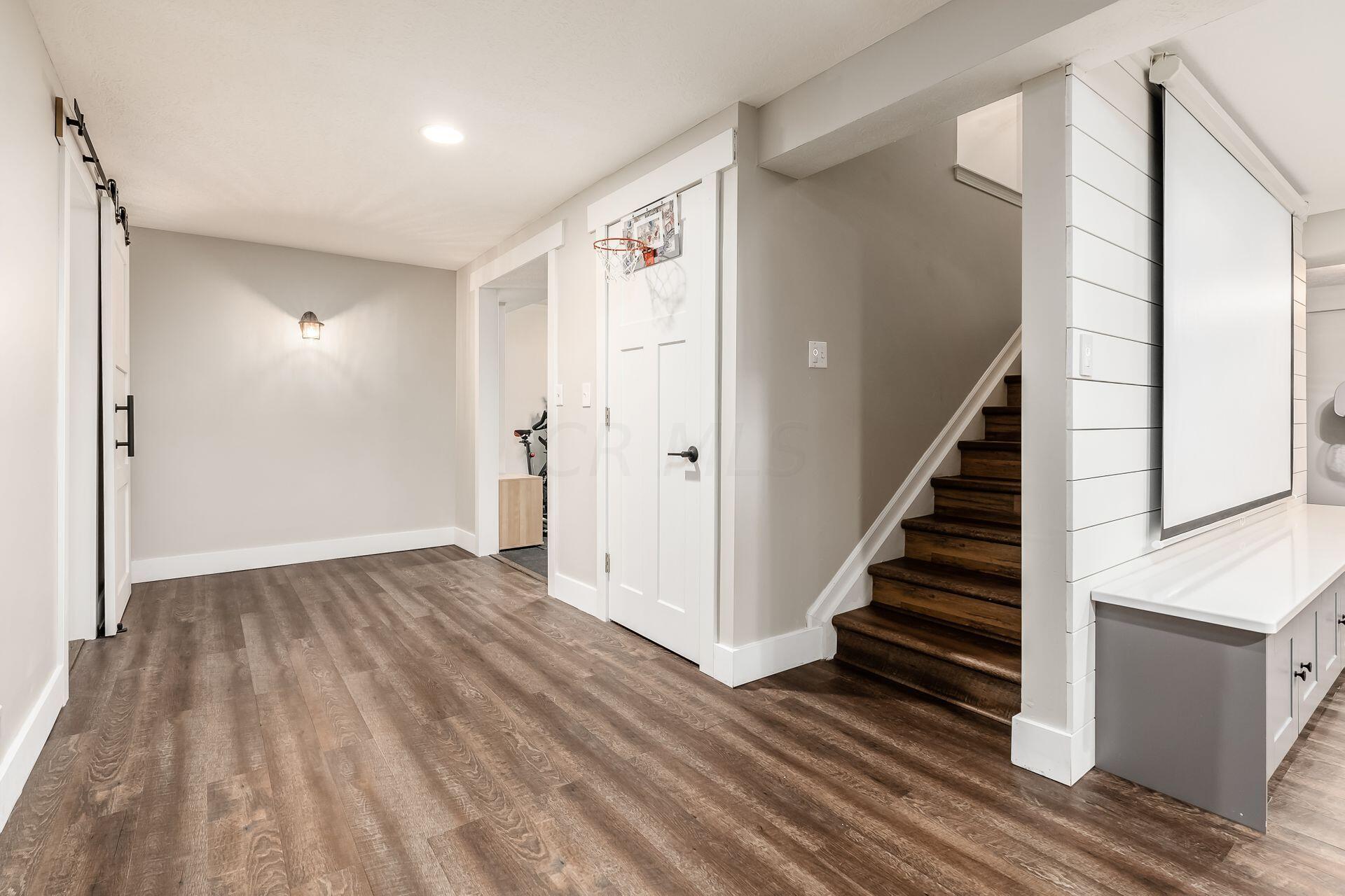 9500 Ireland Court