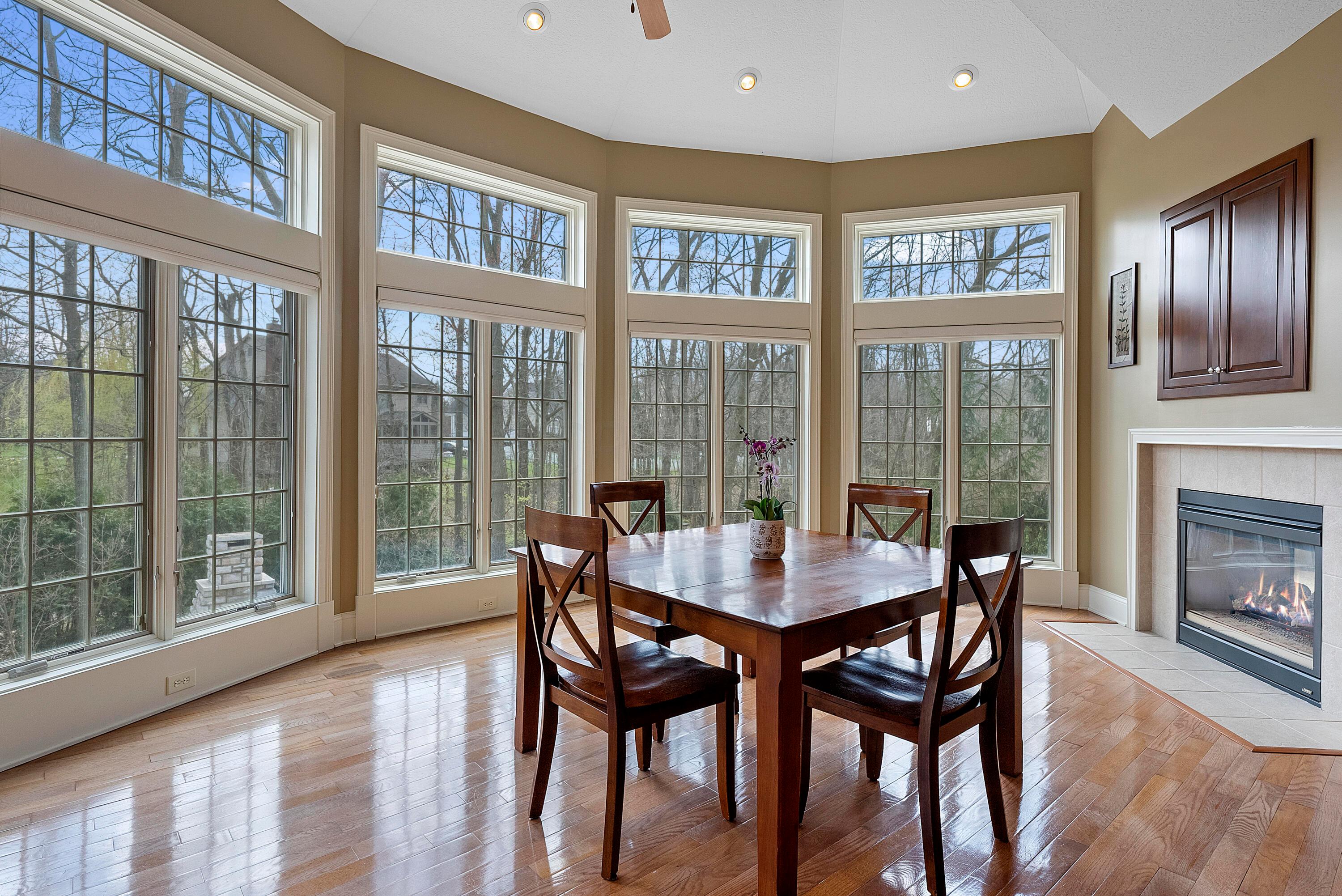 5516 Lynbrook Lane