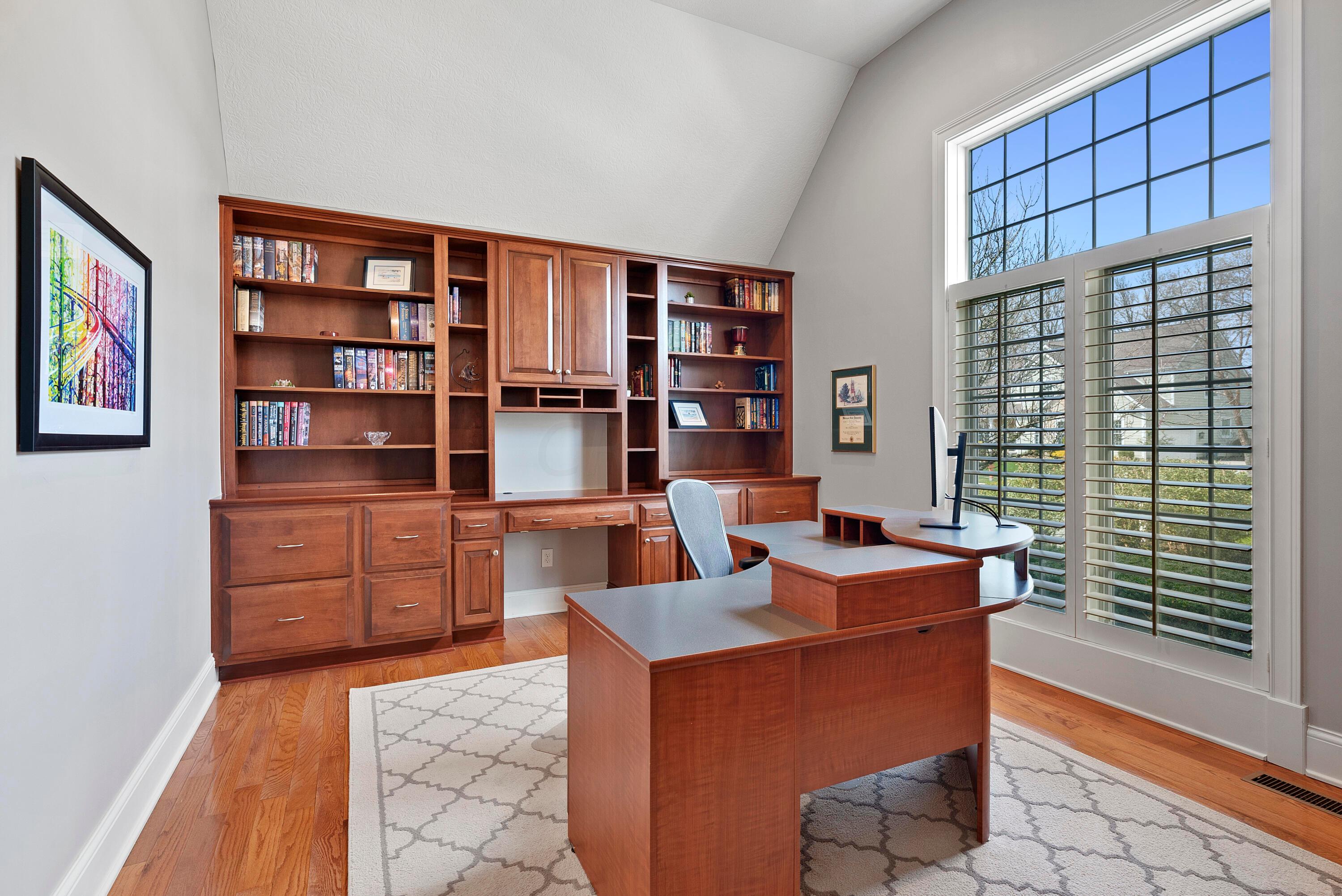 5516 Lynbrook Lane