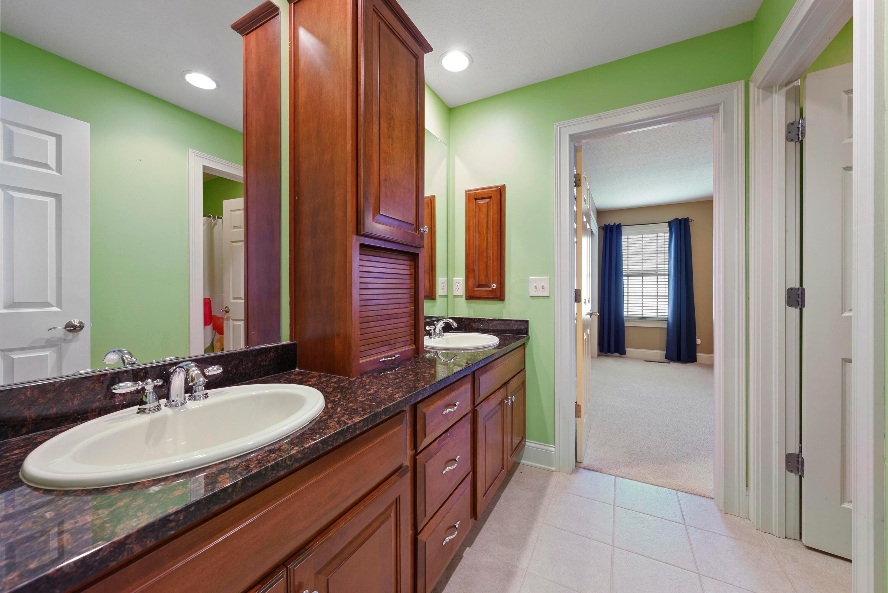5516 Lynbrook Lane