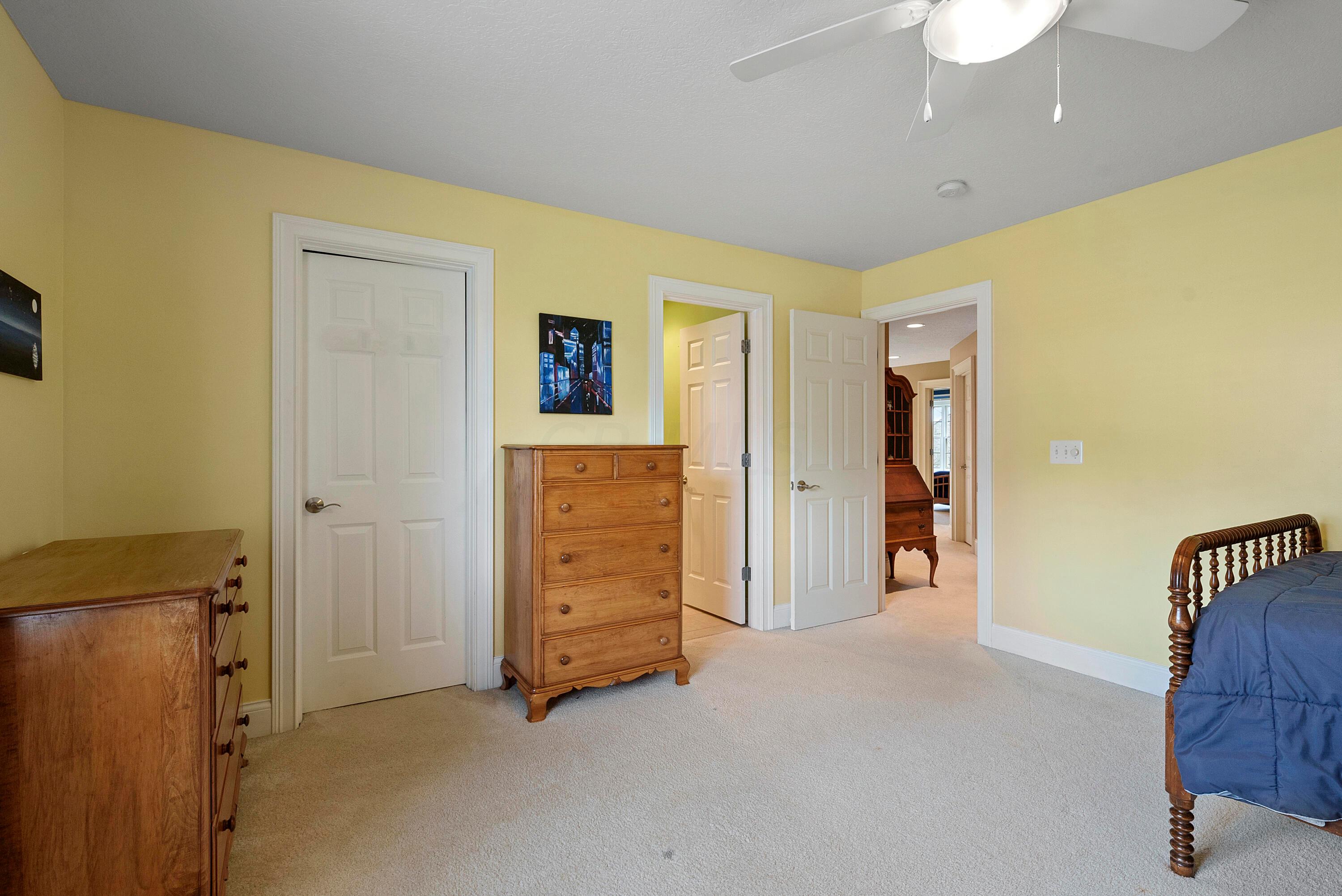 5516 Lynbrook Lane