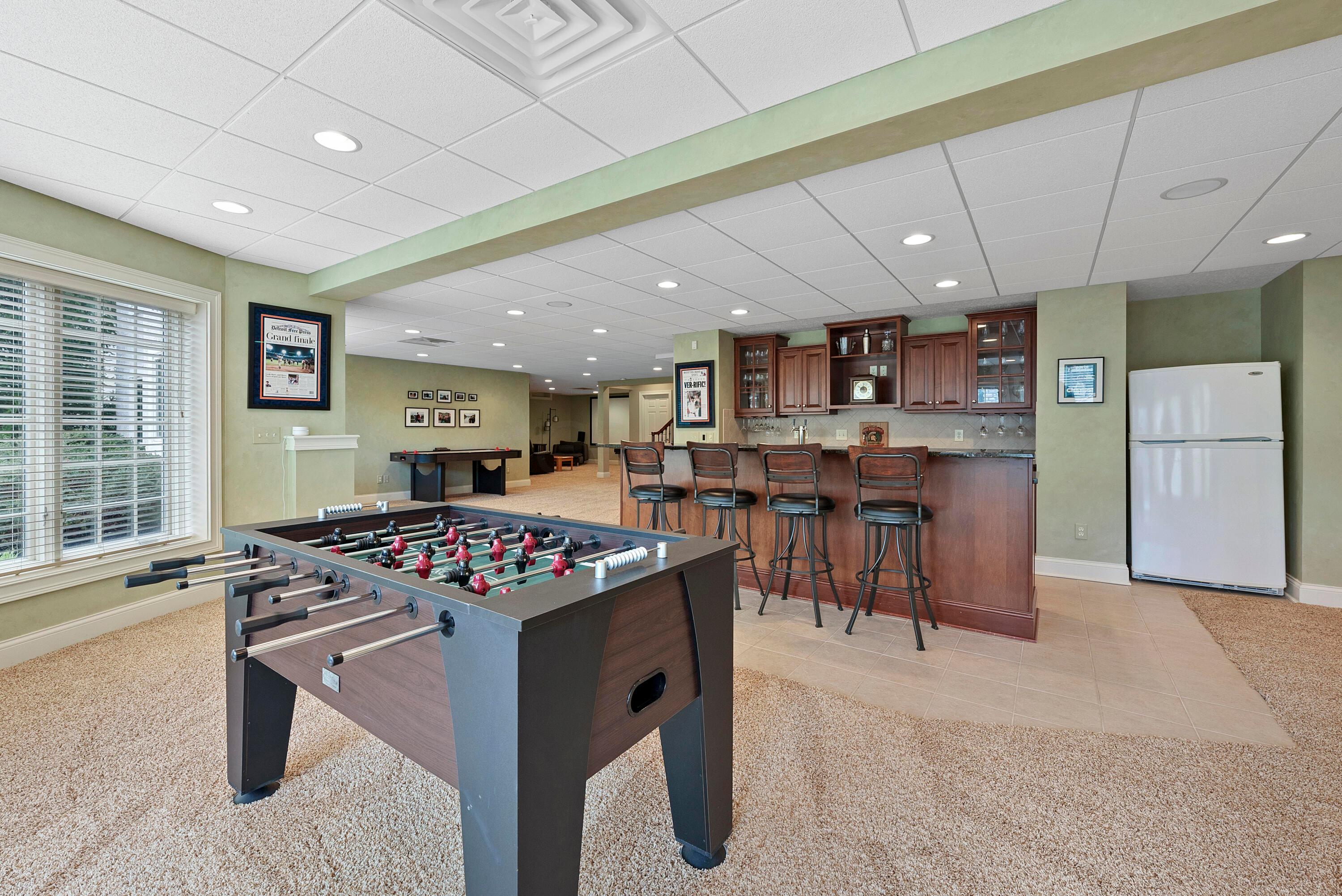5516 Lynbrook Lane