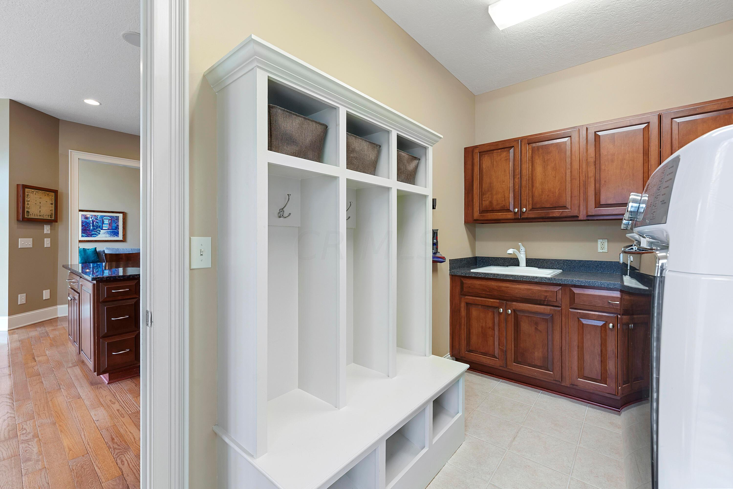 5516 Lynbrook Lane
