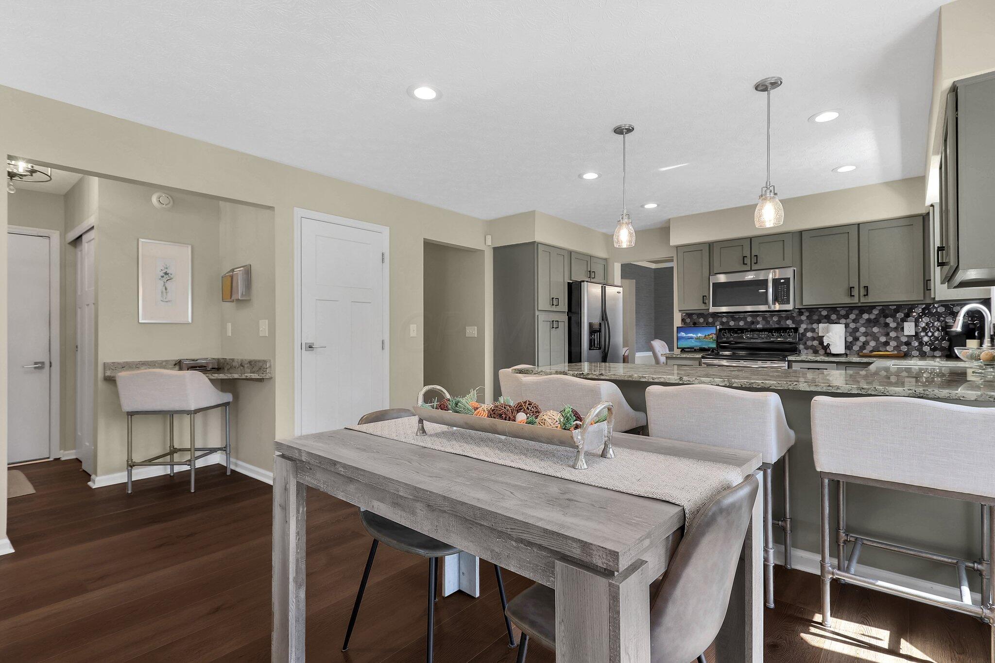 623 Laurel Oak Court