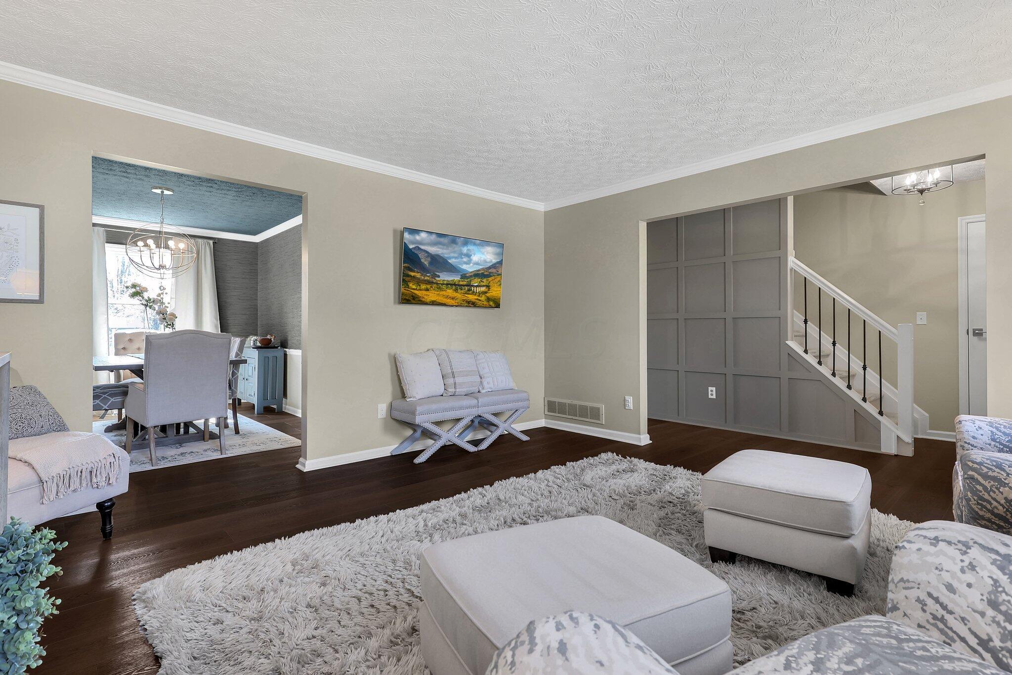 623 Laurel Oak Court