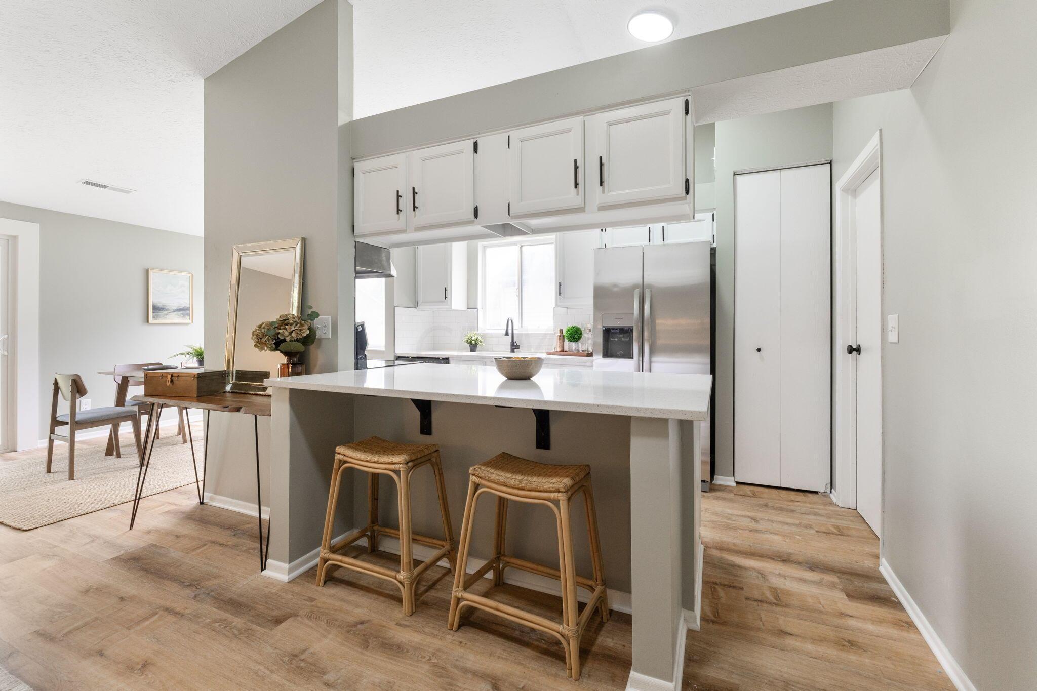 1004 Woodington Road