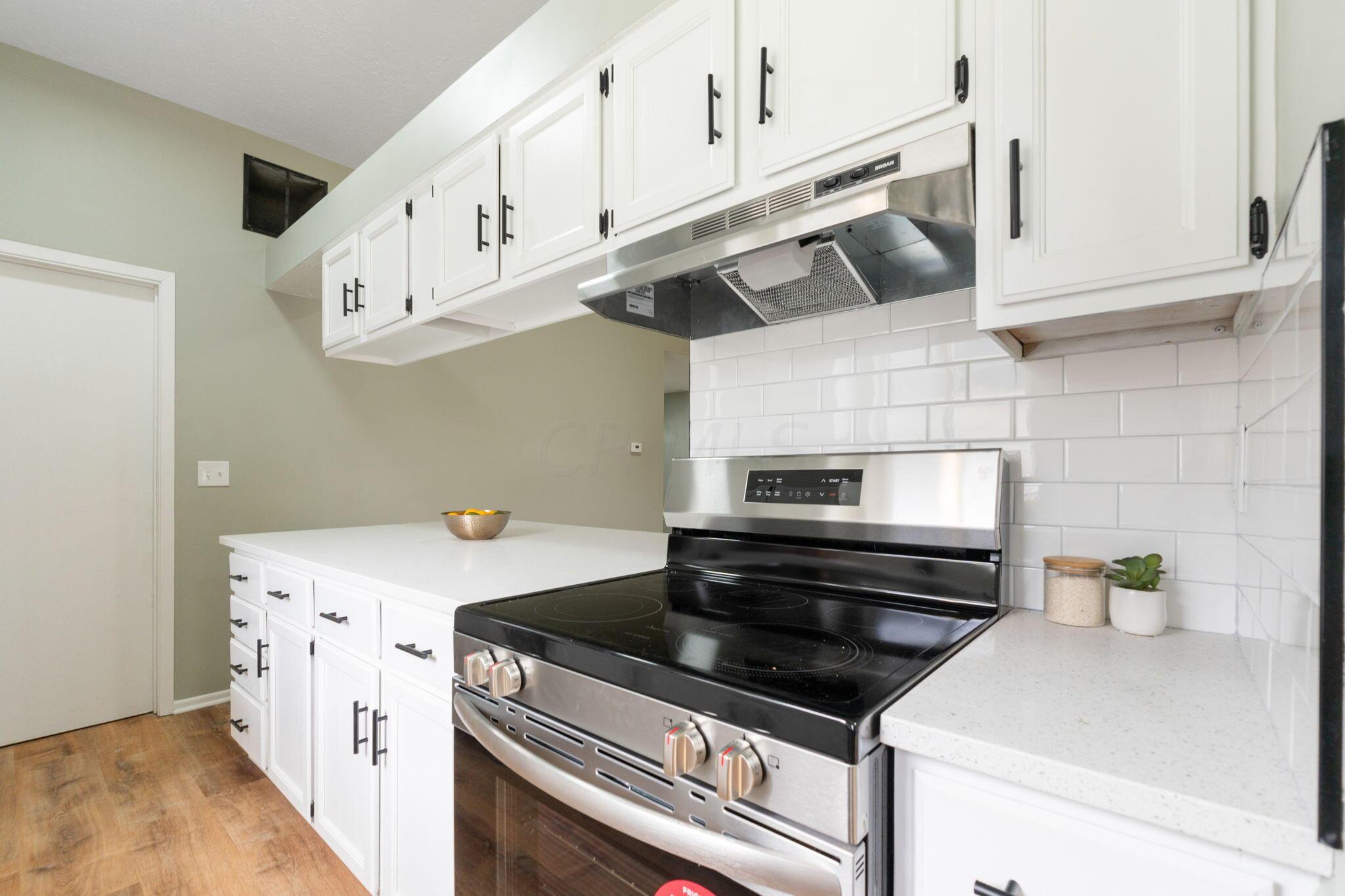 1004 Woodington Road